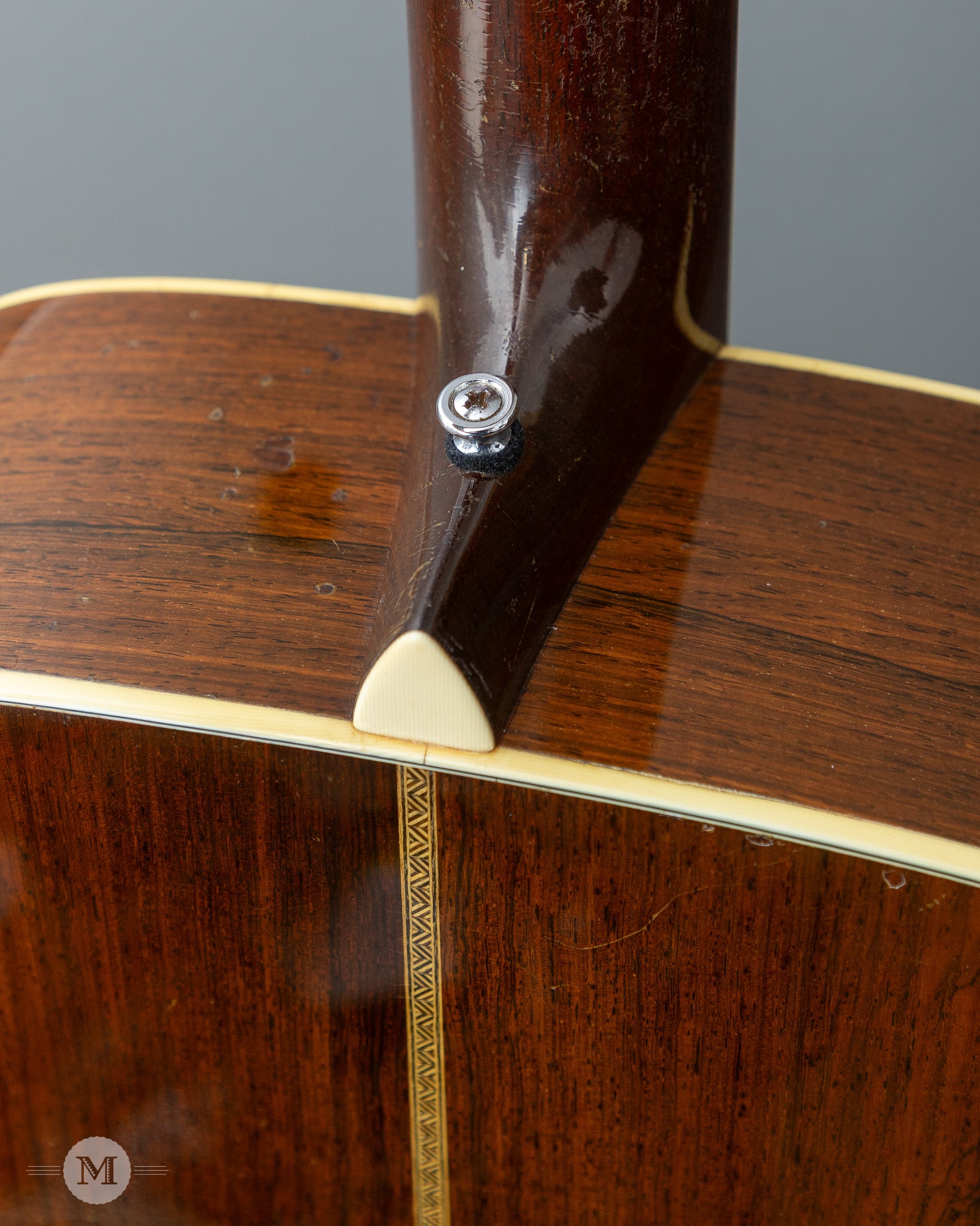 Martin Guitars - 1944 D-28 - Vintage