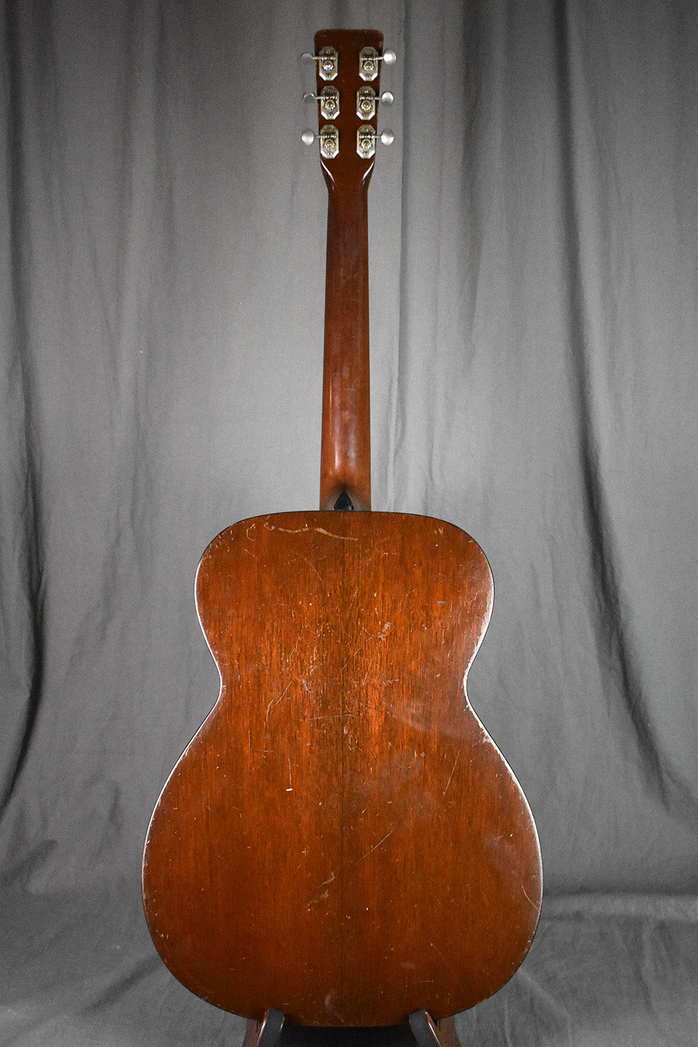 1947 Martin 000-18