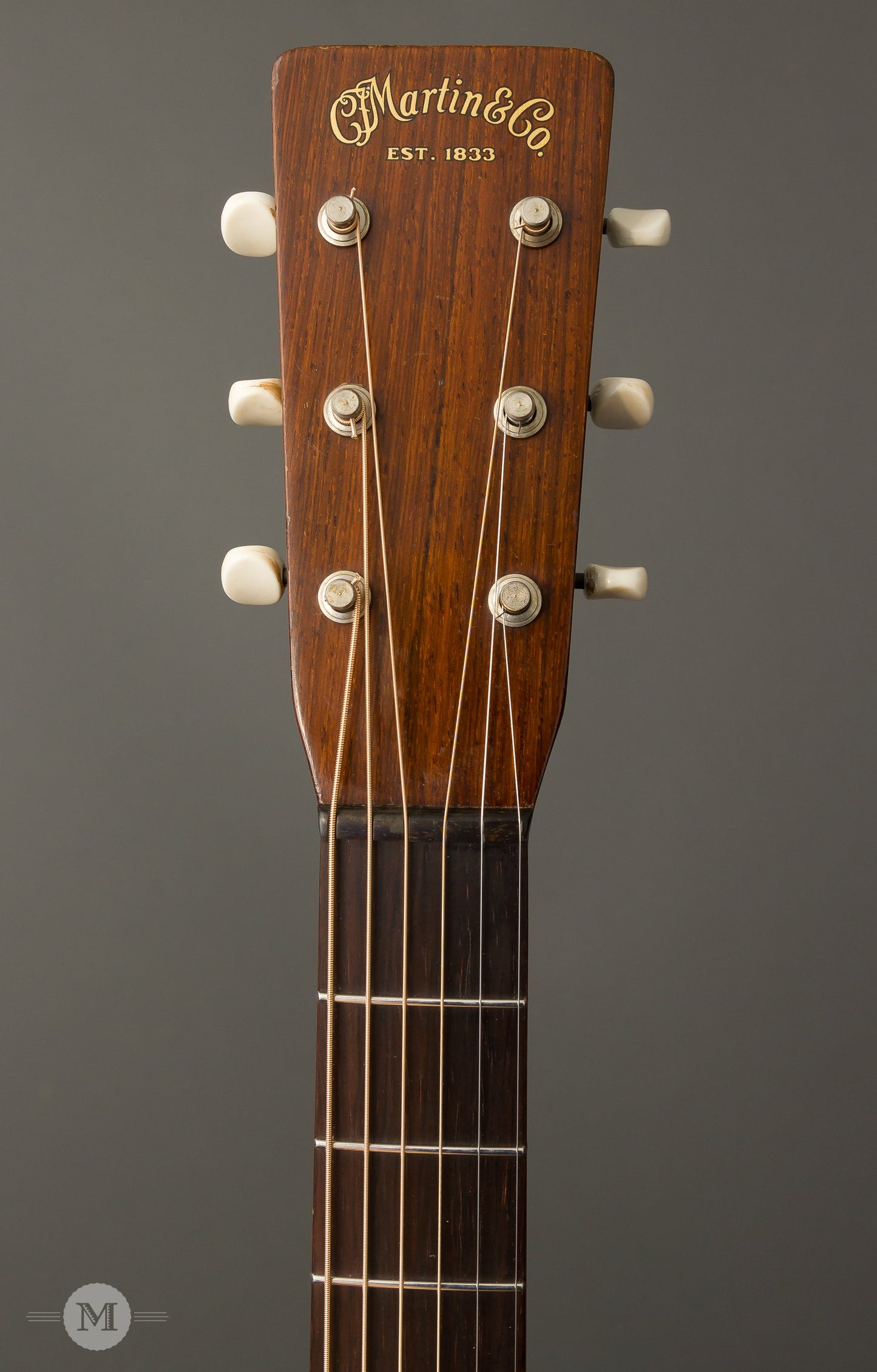 Martin Guitars - 1948 00-17