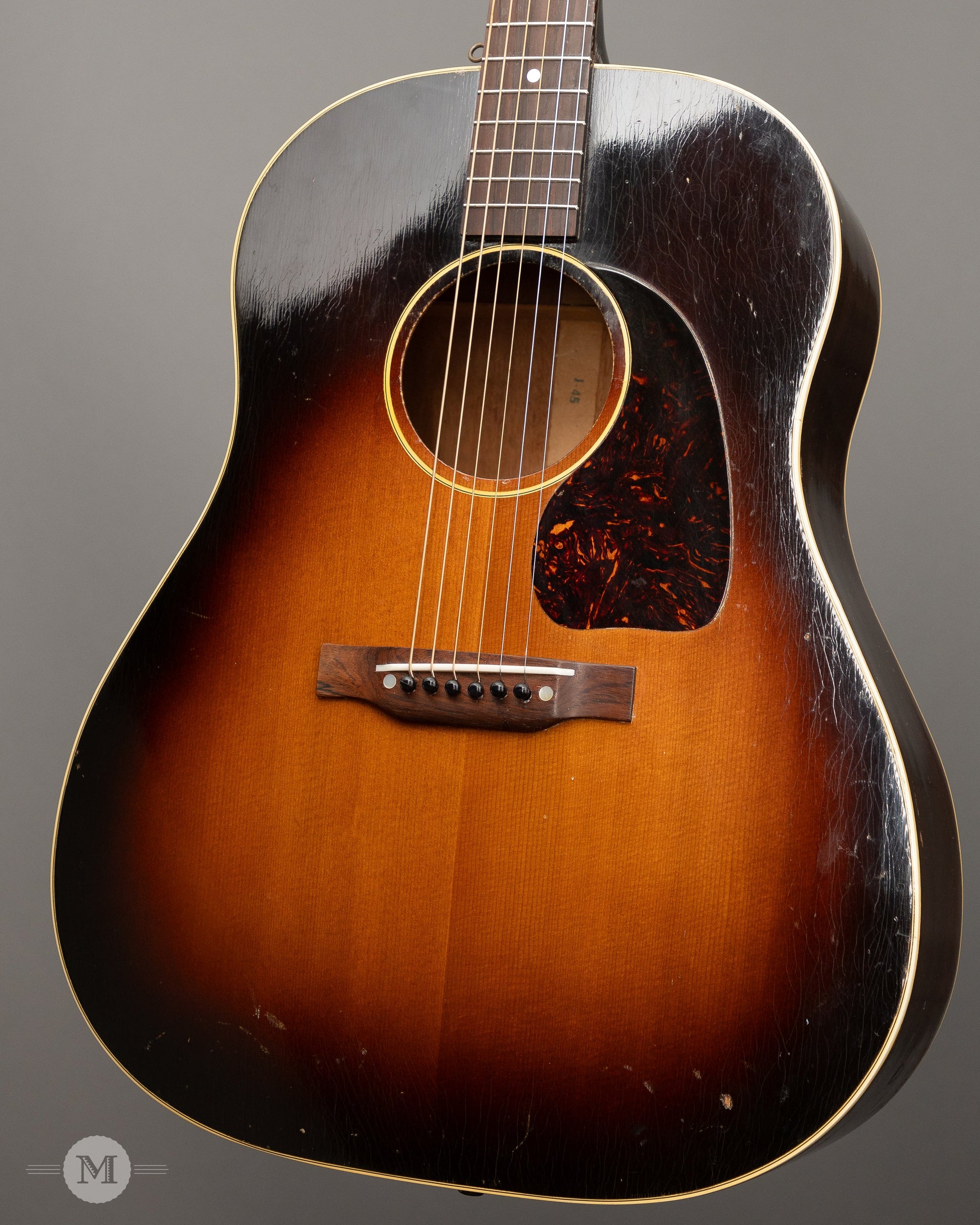Gibson Guitars - 1948 J-45 Sunburst - Vintage