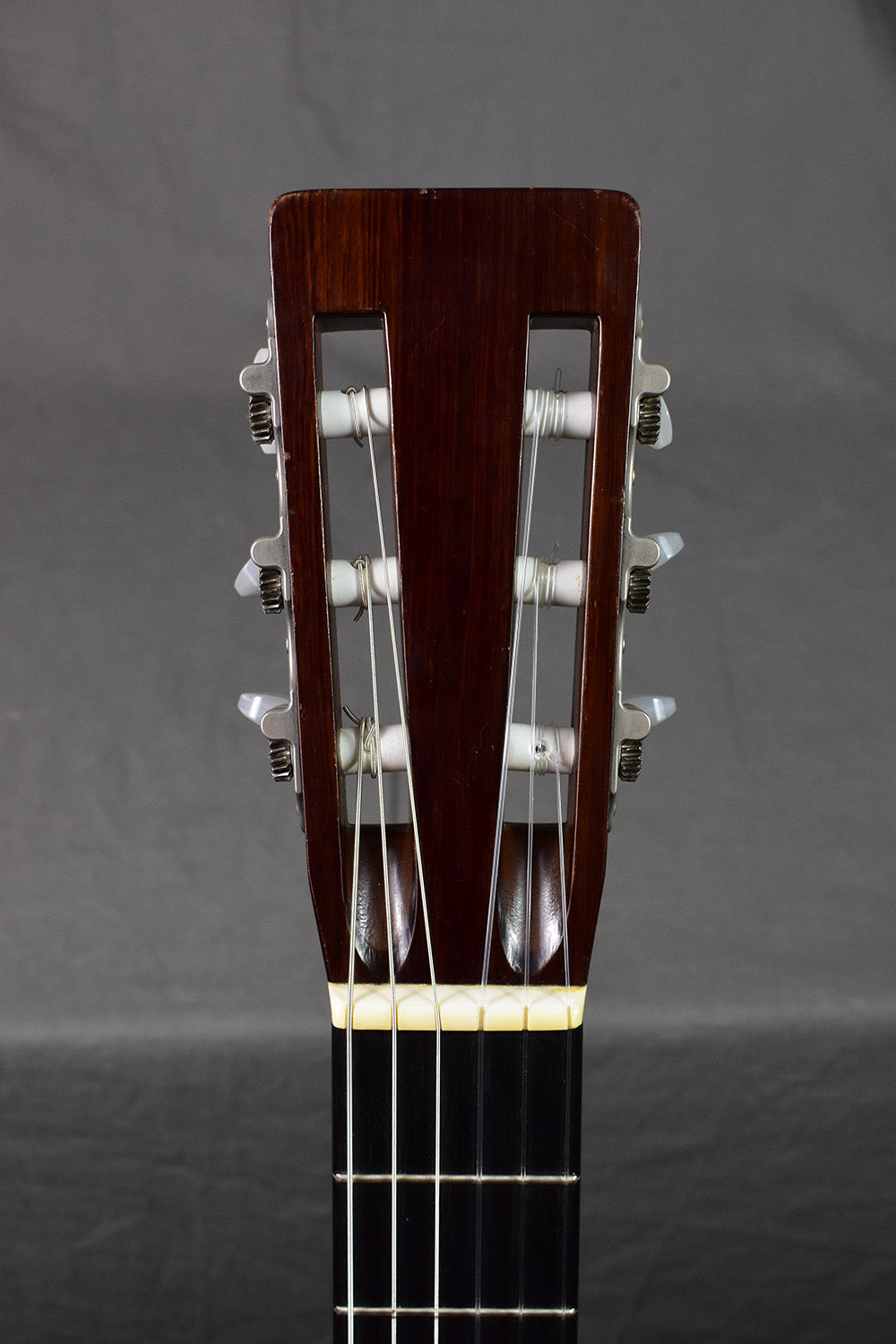 1949 Martin 00-28G