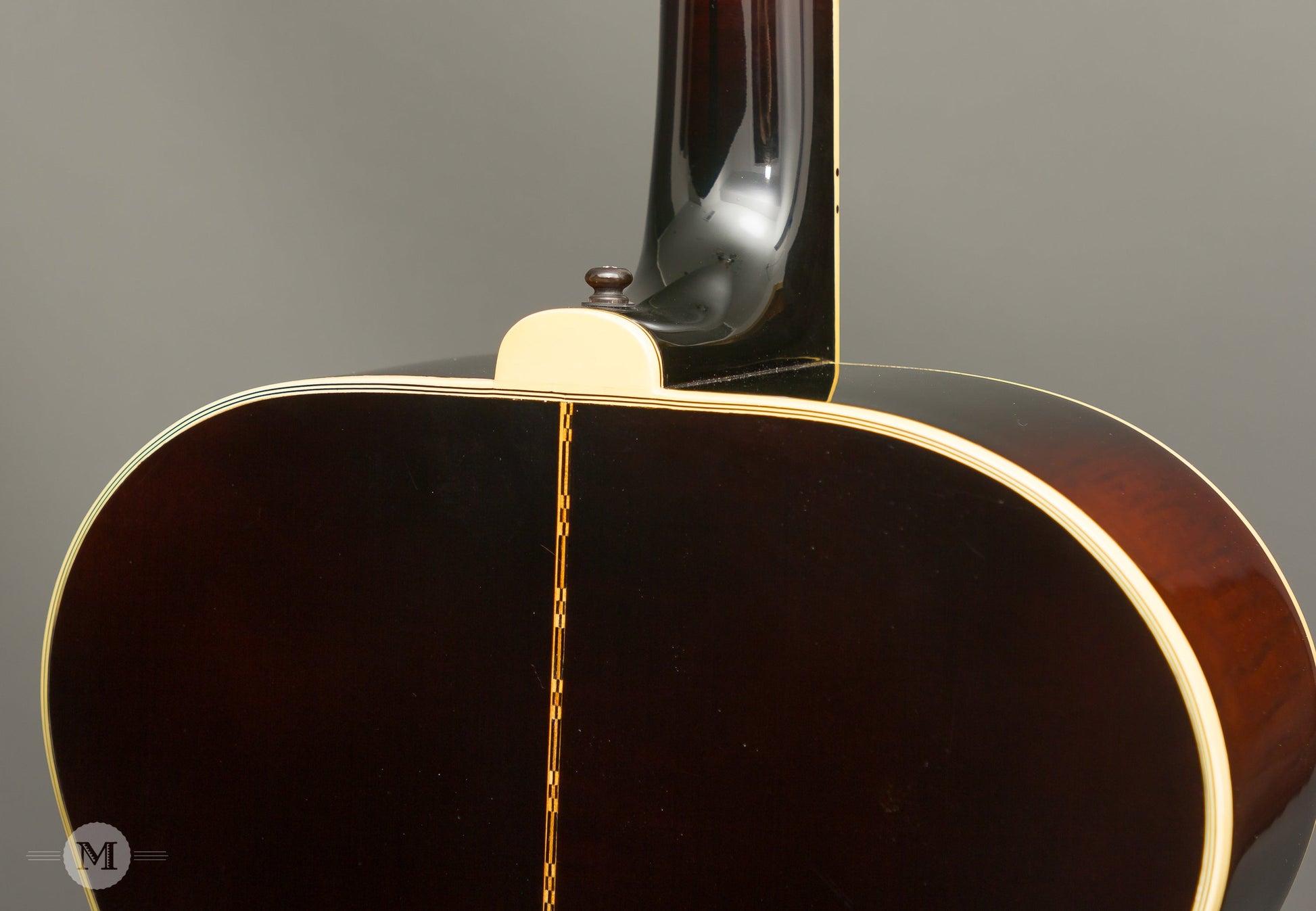 Gibson Guitars - 1951 SJ-200 - Used