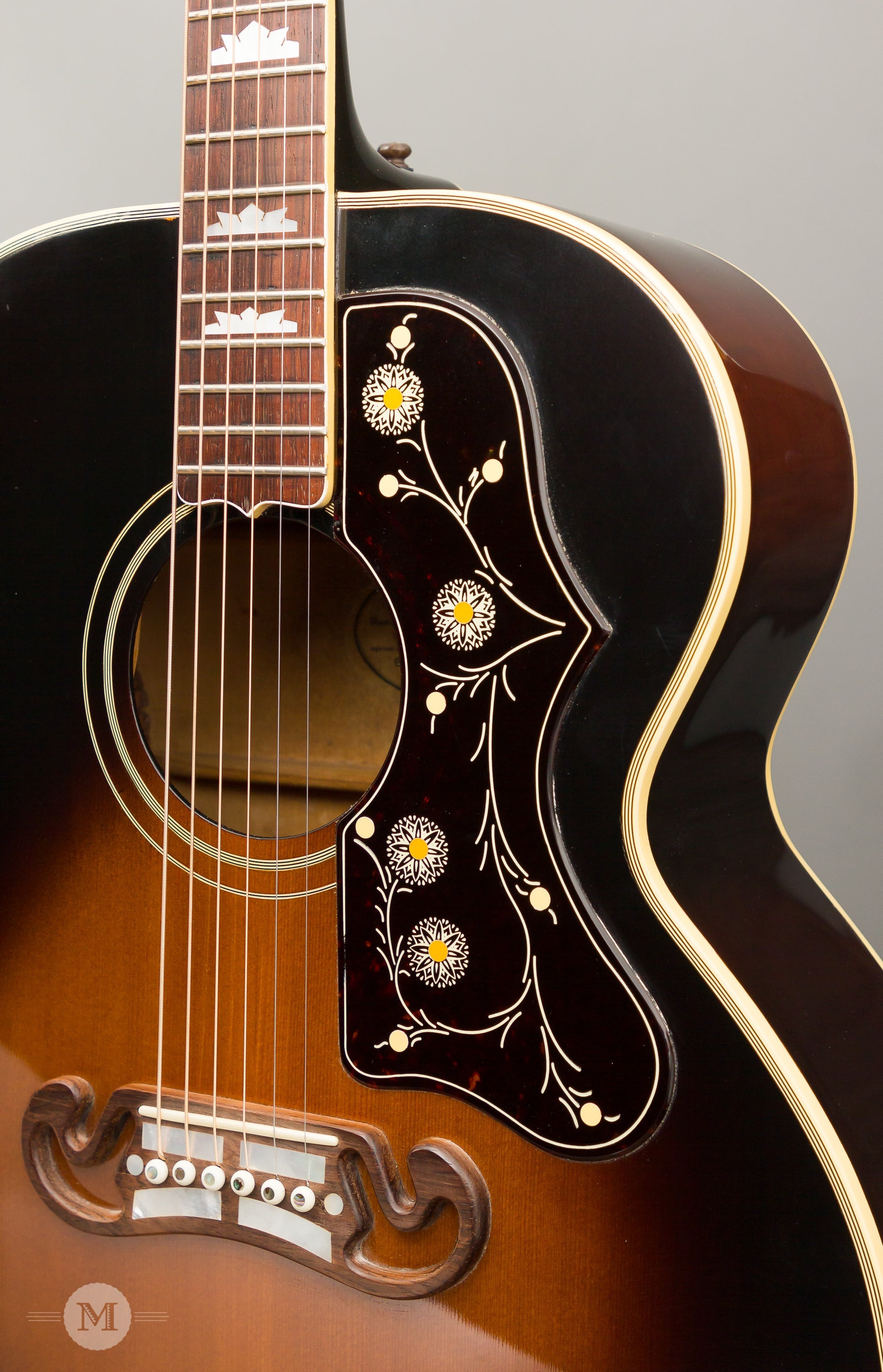 Gibson Guitars - 1951 SJ-200 - Used