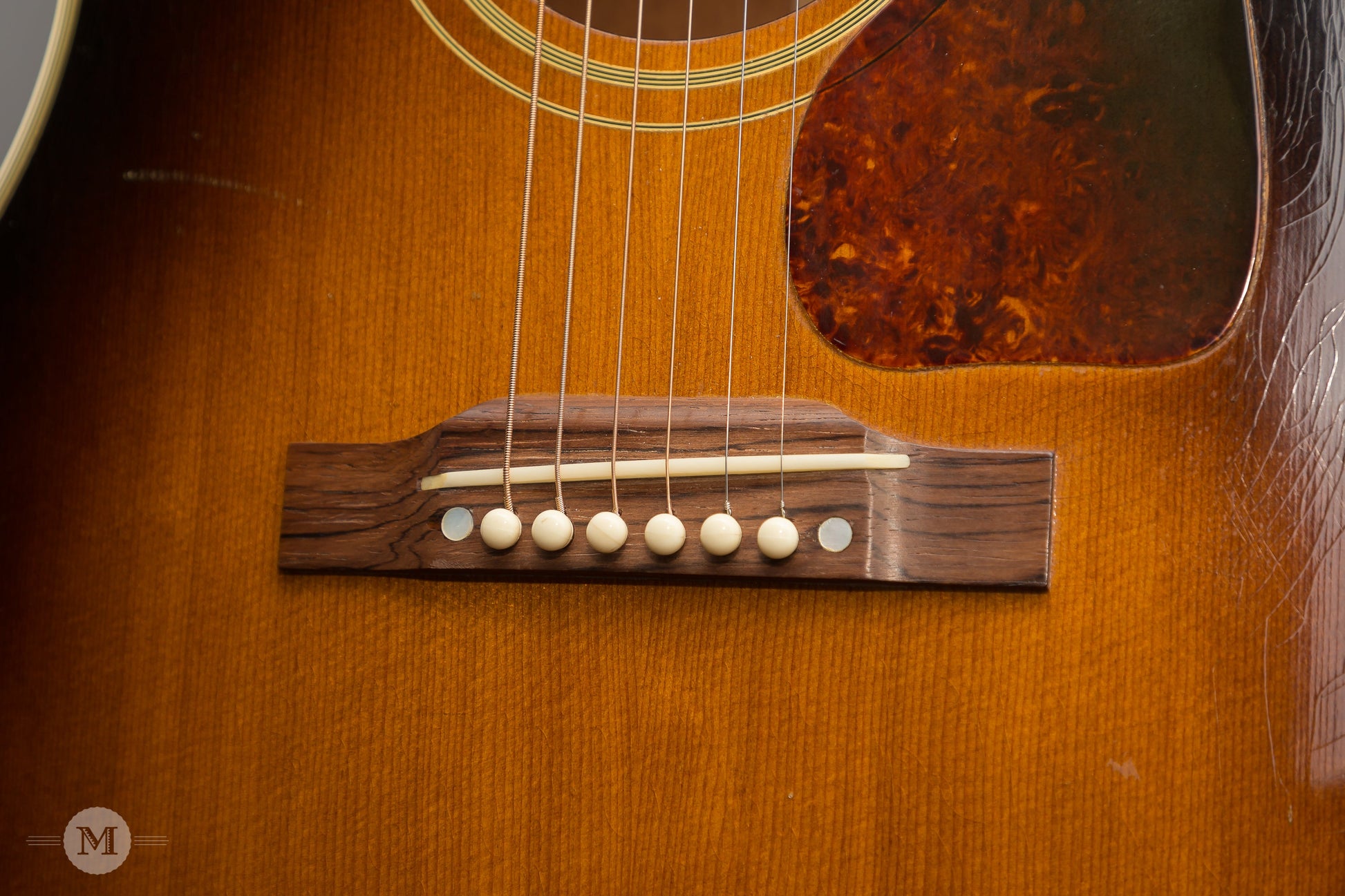 Gibson Guitars - 1951 SJ