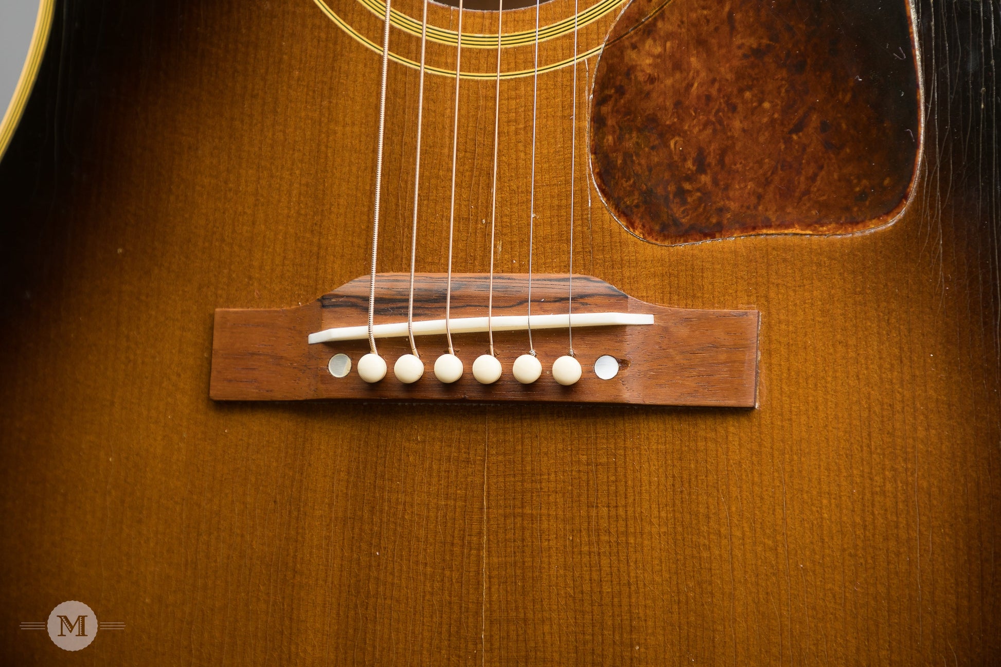 Gibson Acoustic Guitars - 1952 SJ