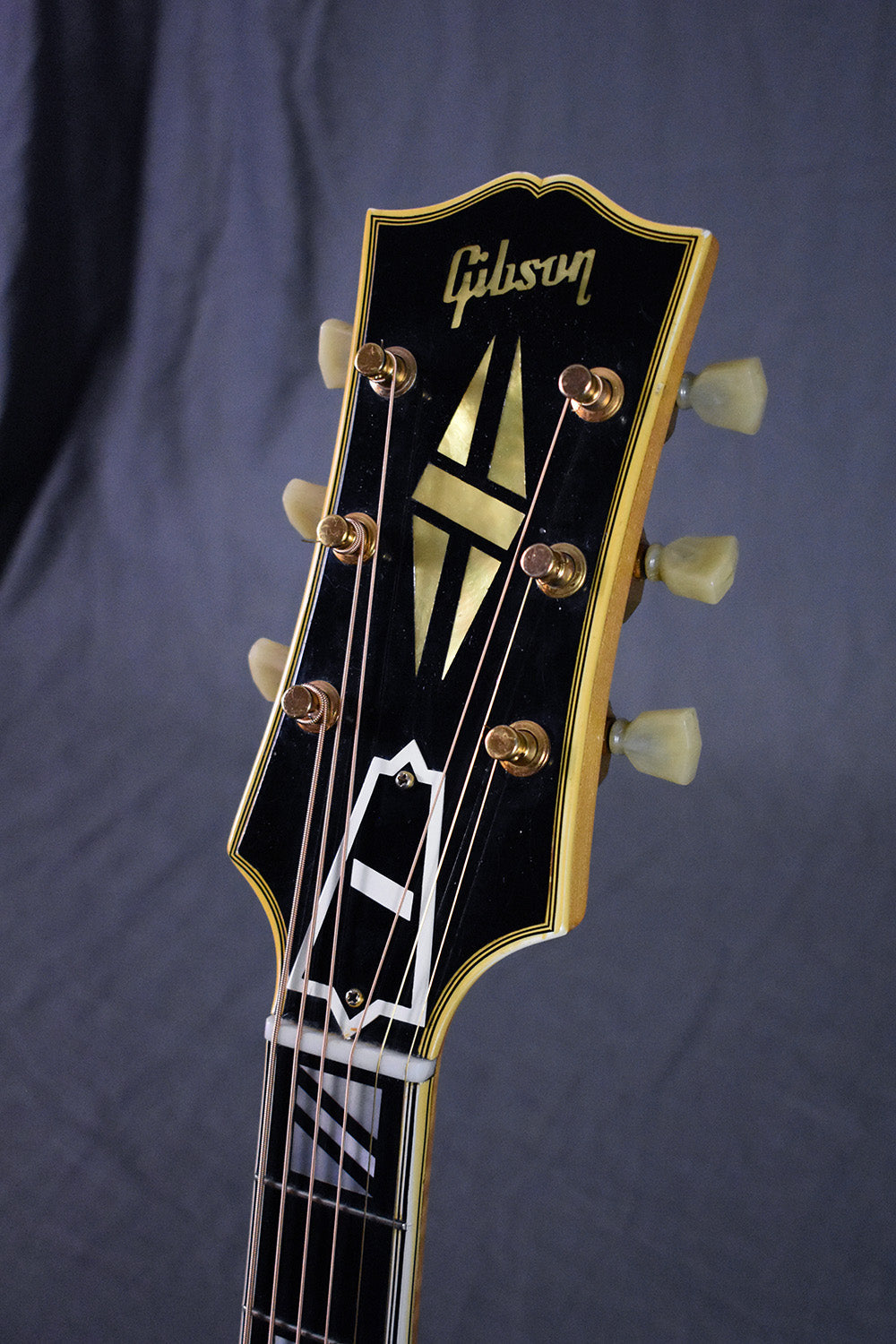 1952 Gibson Super 400 Natural