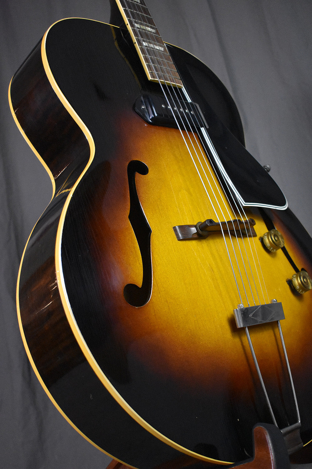 1953 Gibson ES-150