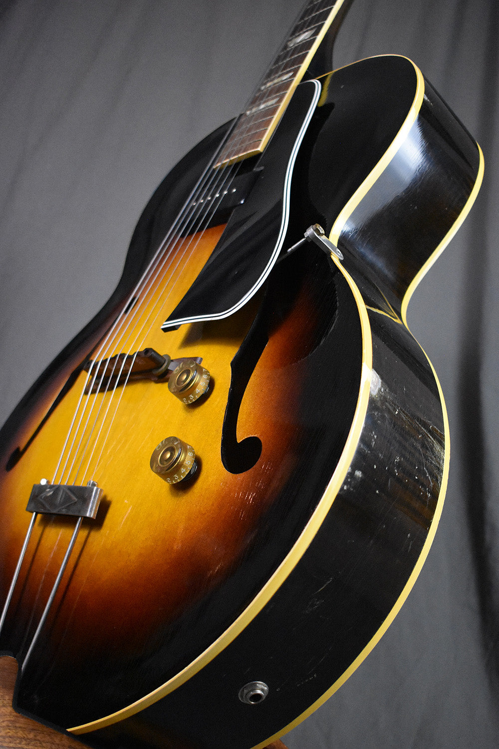 1953 Gibson ES-150