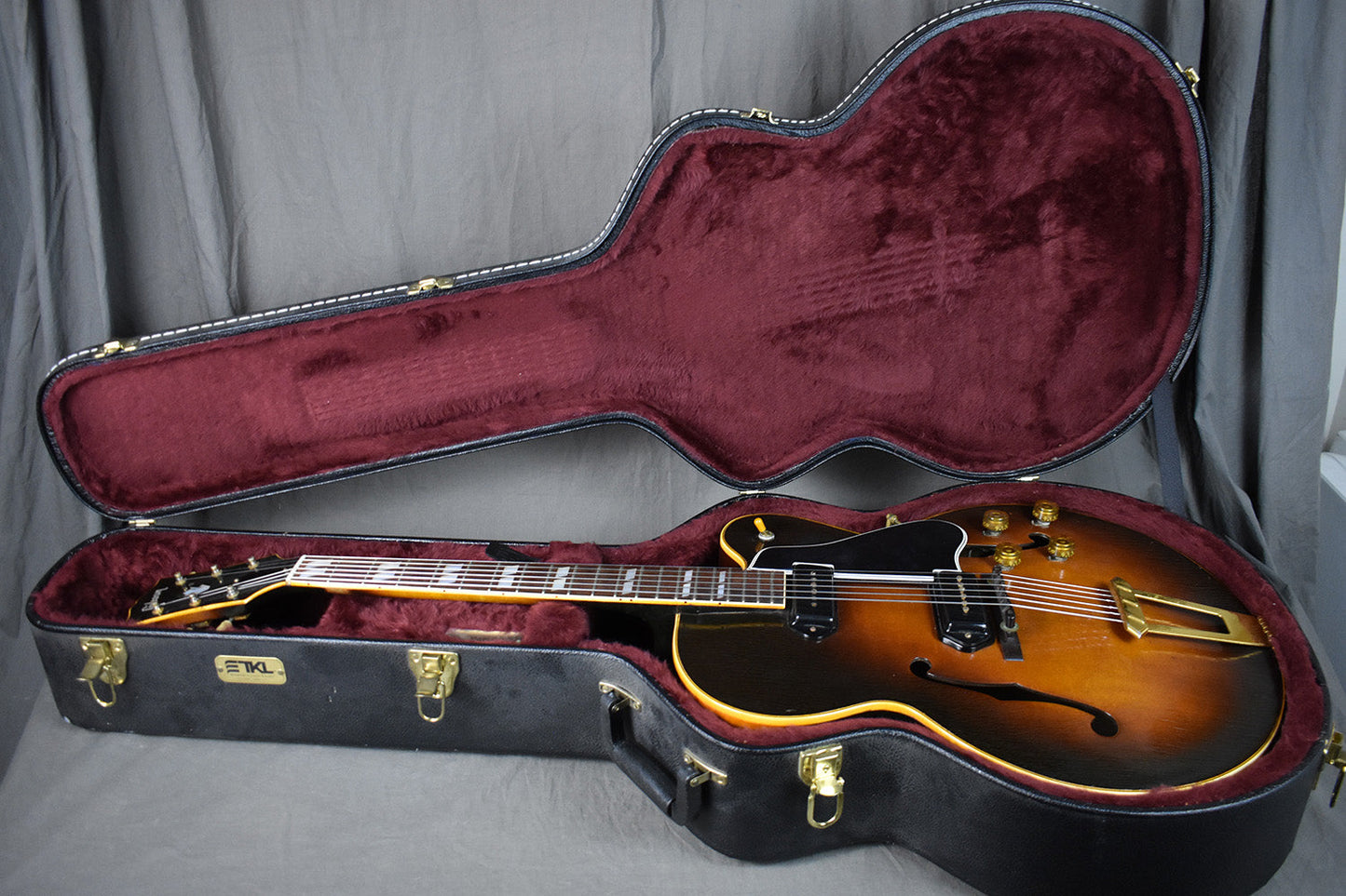 1953 Gibson ES-350