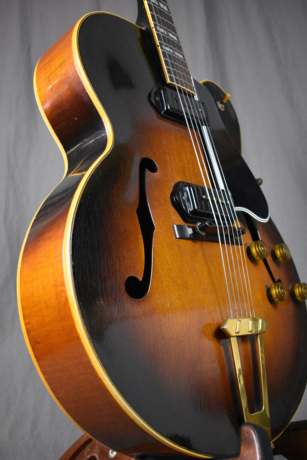 1953 Gibson ES-350