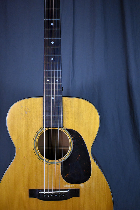 1953 Martin 00-18