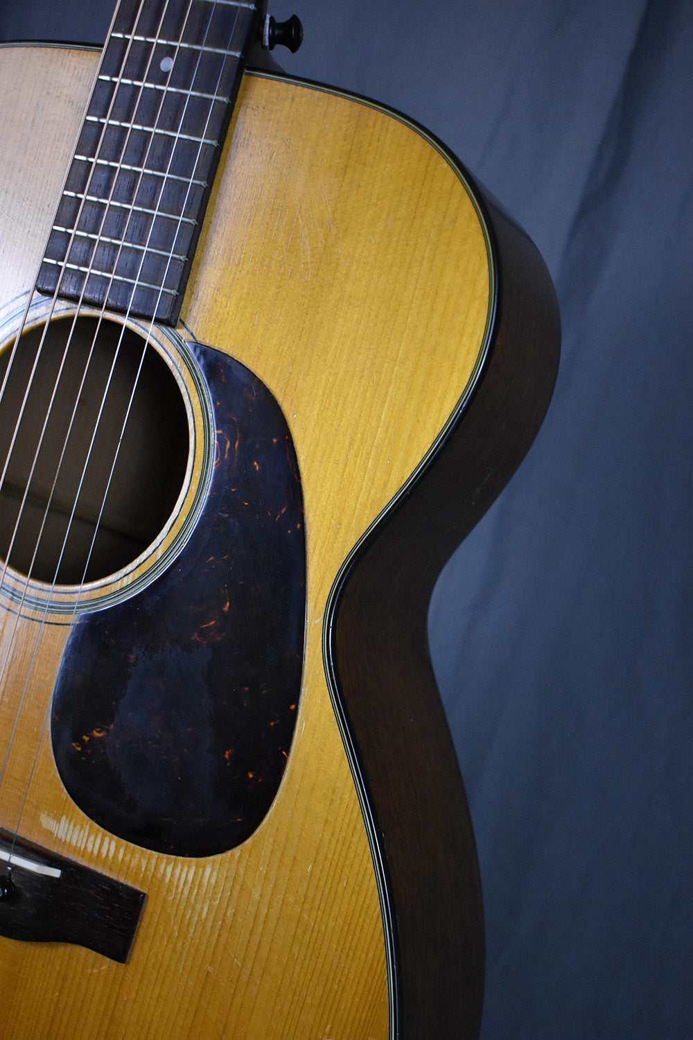 1953 Martin 00-18