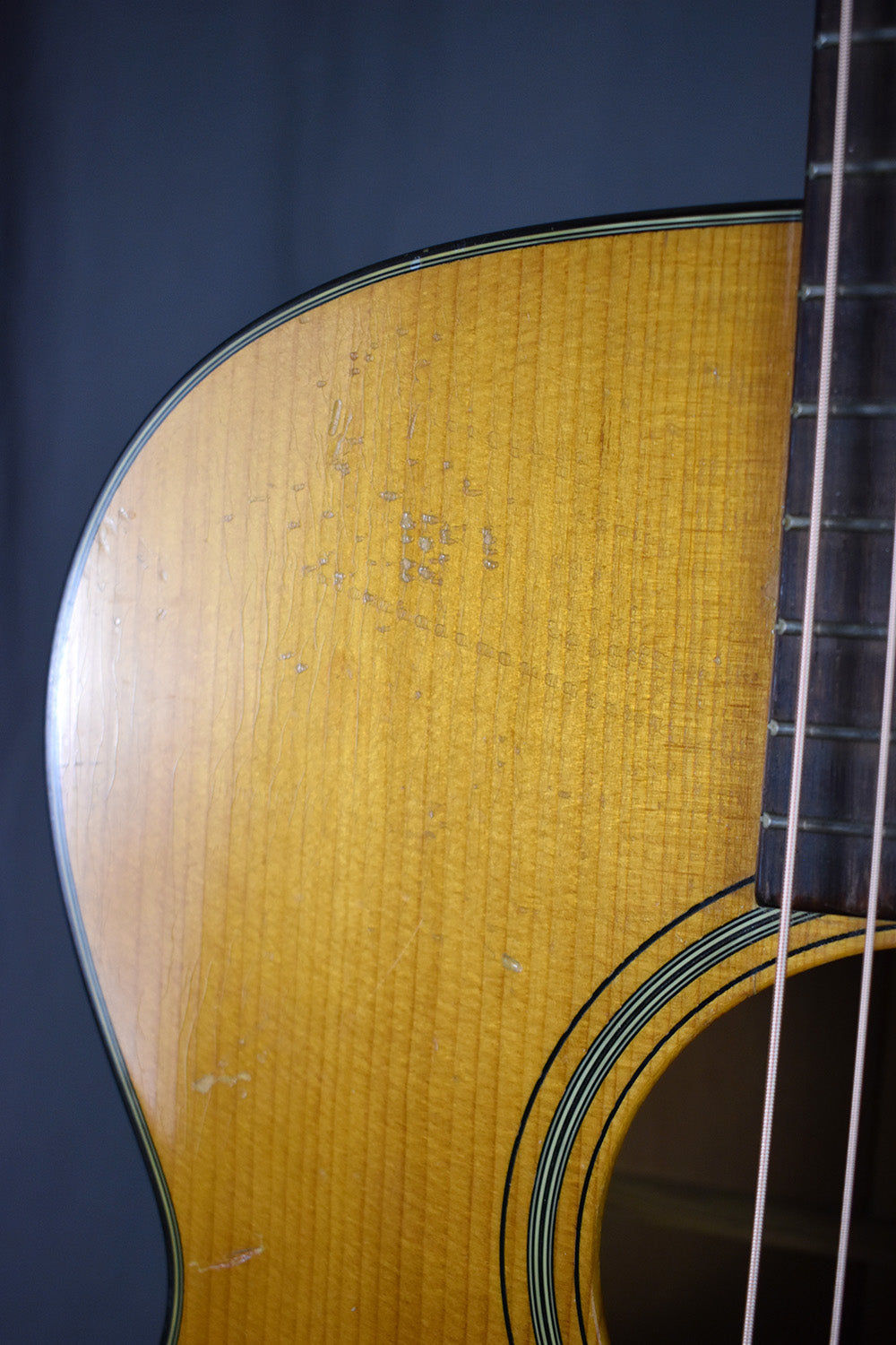 1953 Martin 00-18