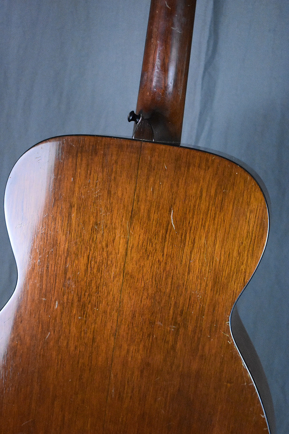 1953 Martin 00-18