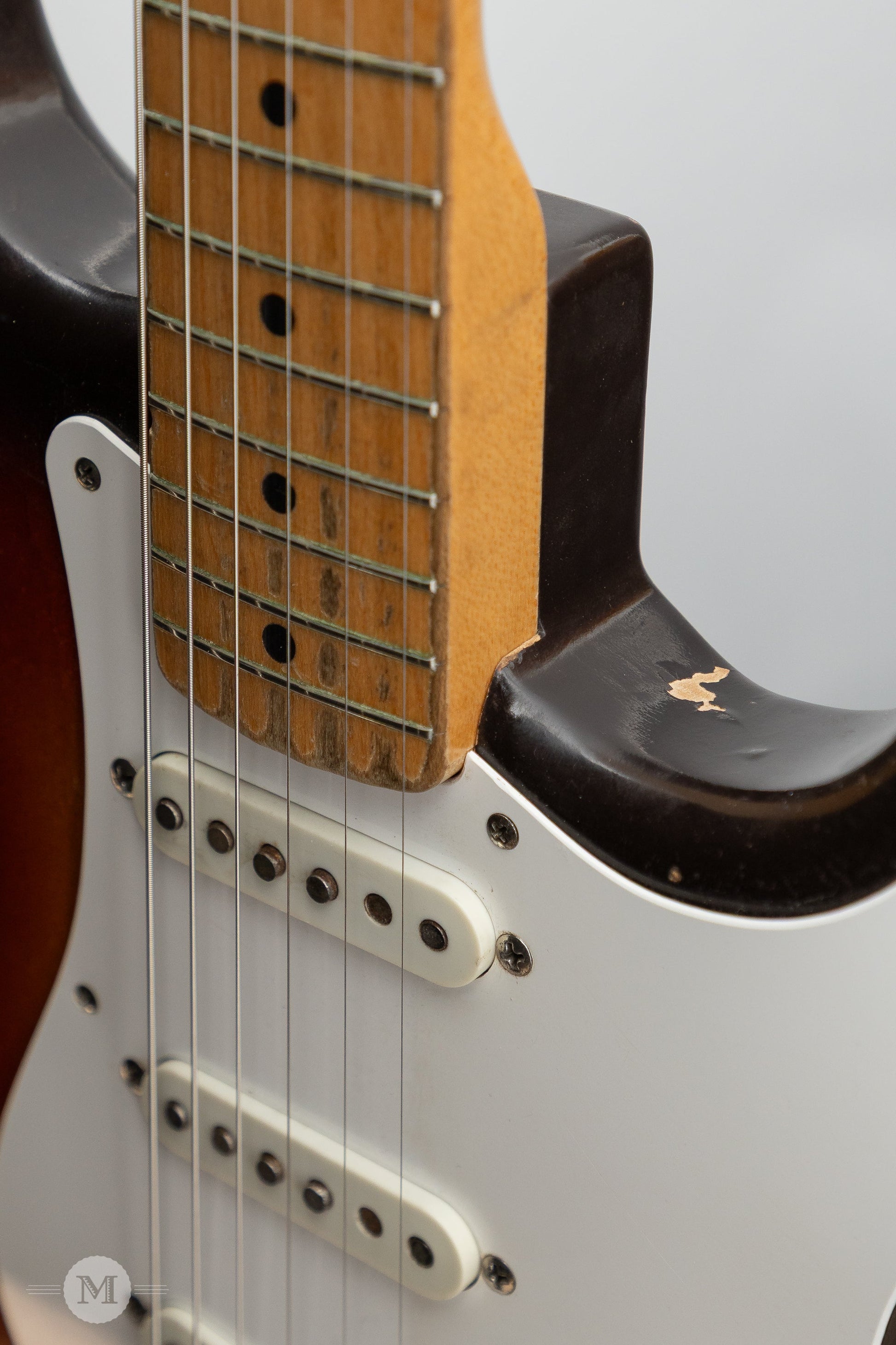 Fender Guitars - 1959 Stratocaster - 3-Tone Burst - Maple Neck - Vintage