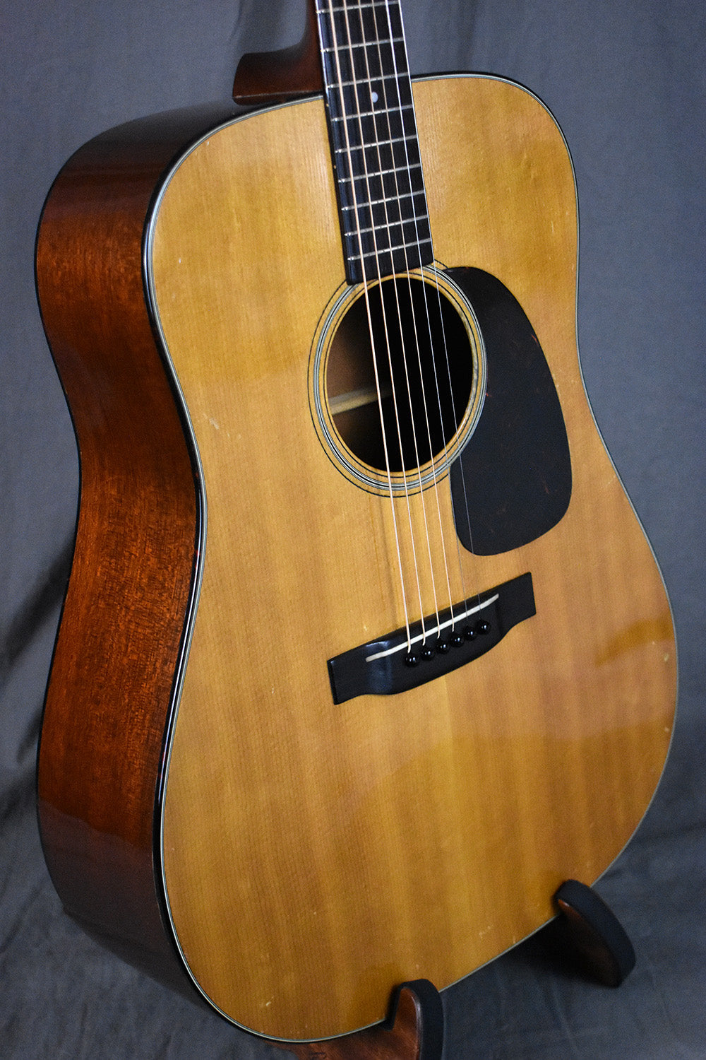 1959 Martin D-18