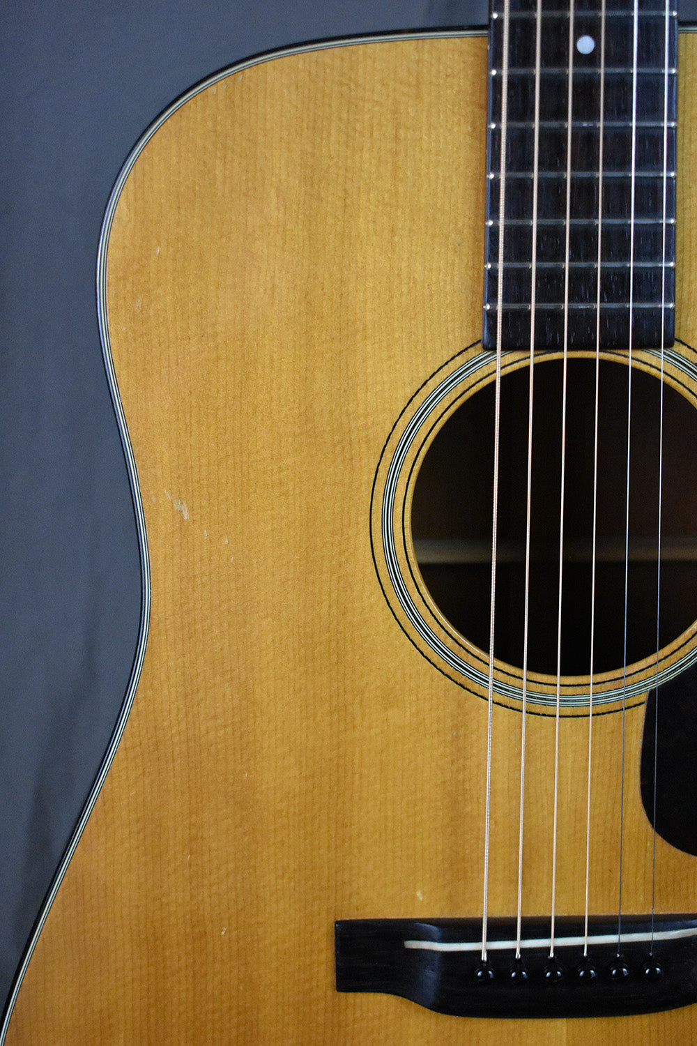 1959 Martin D-18