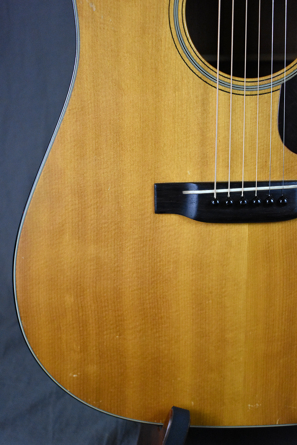 1959 Martin D-18