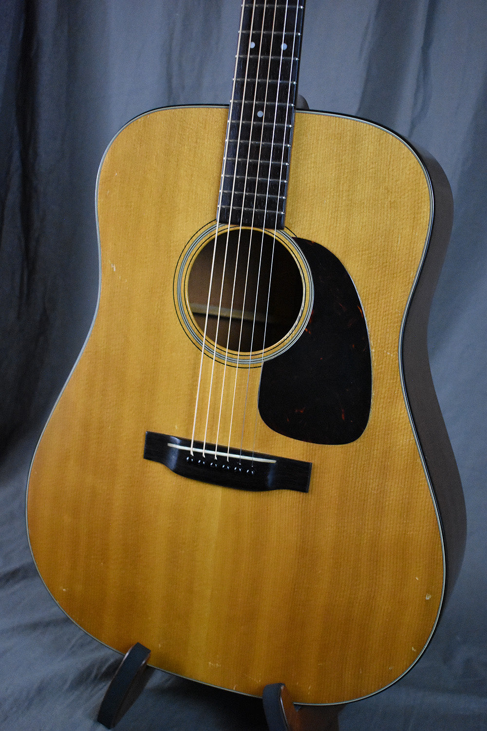 1959 Martin D-18