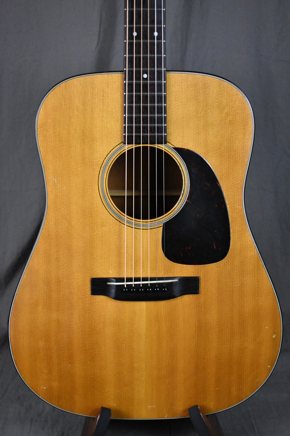 1959 Martin D-18