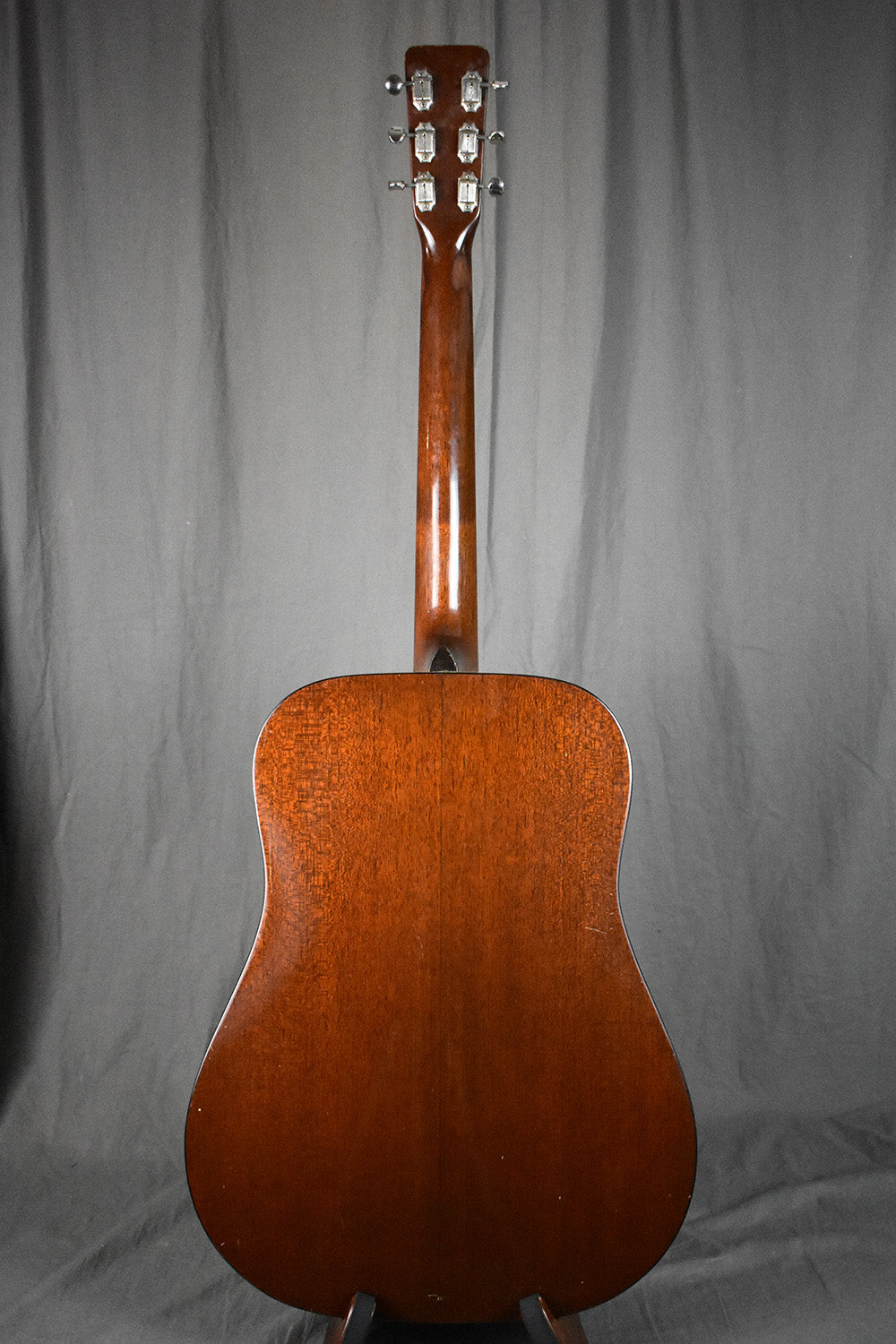 1959 Martin D-18