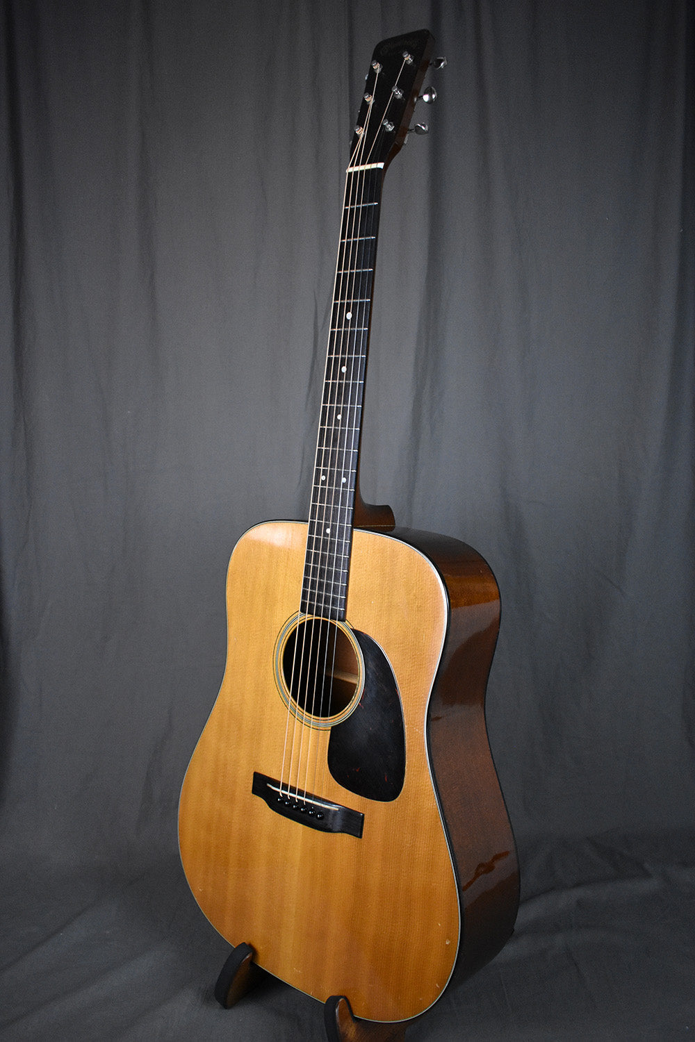 1959 Martin D-18