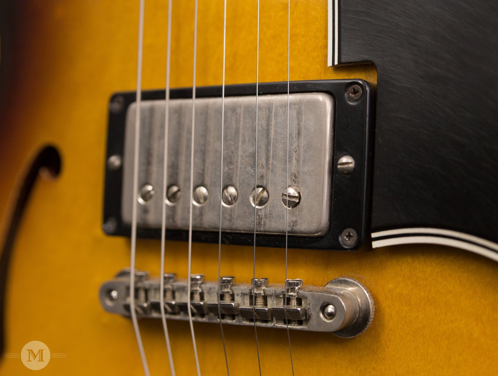 Gibson Guitars - 1961 ES-335TD - Sunburst - Used