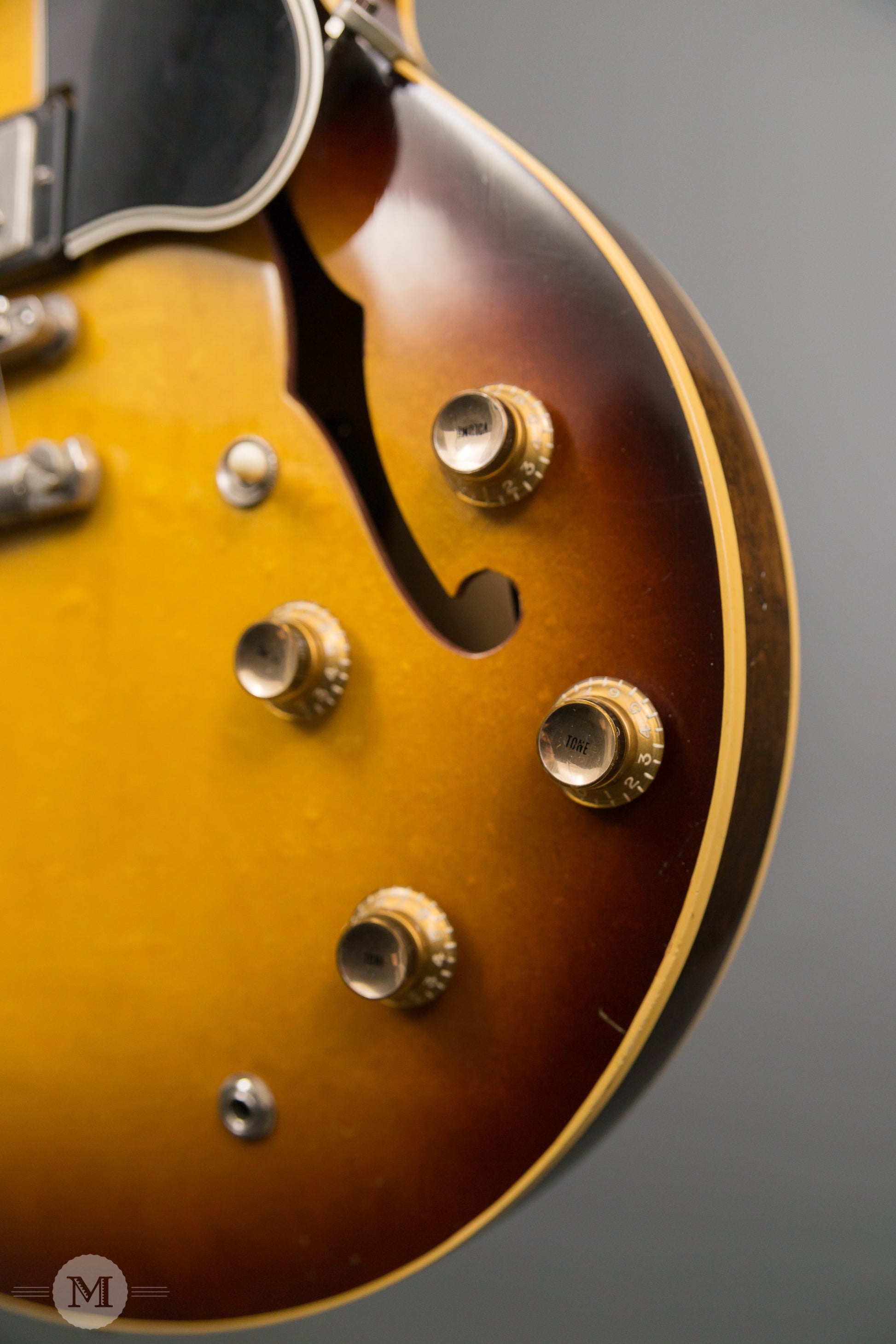 Gibson Guitars - 1961 ES-335TD - Sunburst - Used