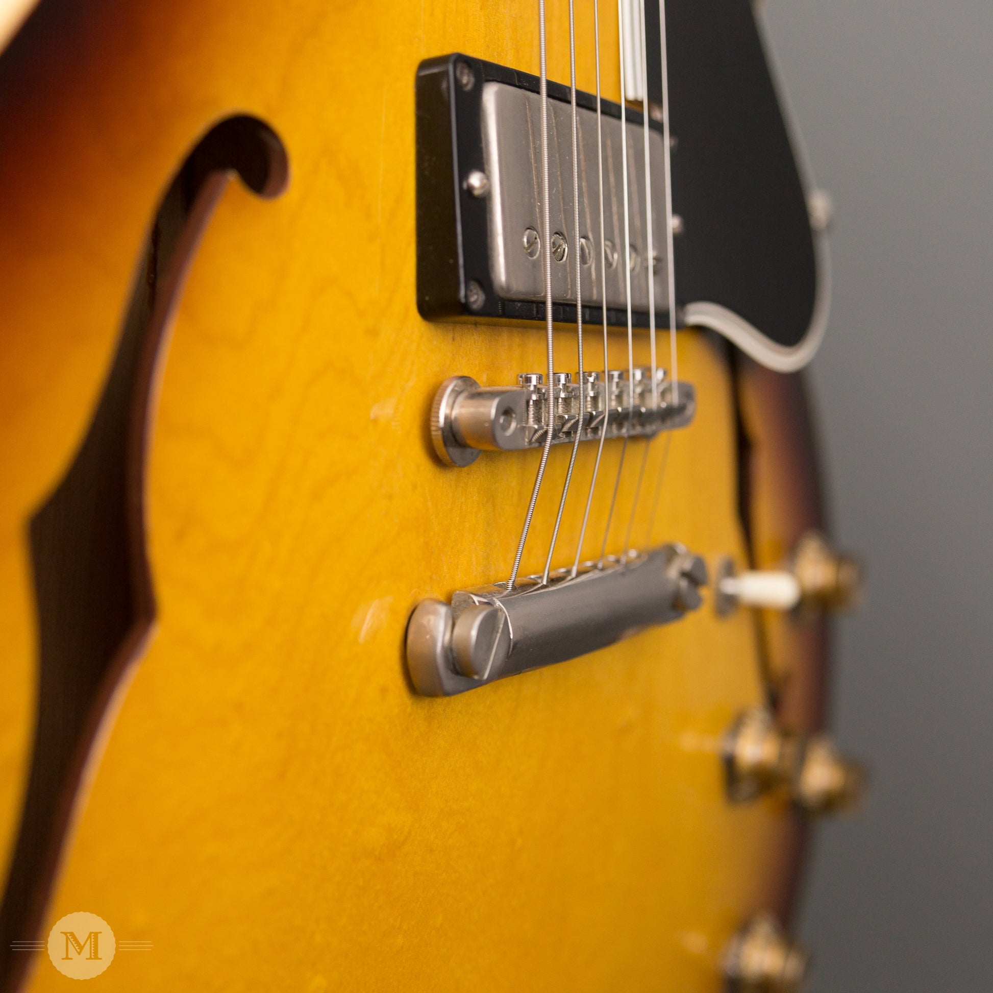 Gibson Guitars - 1961 ES-335TD - Sunburst - Used