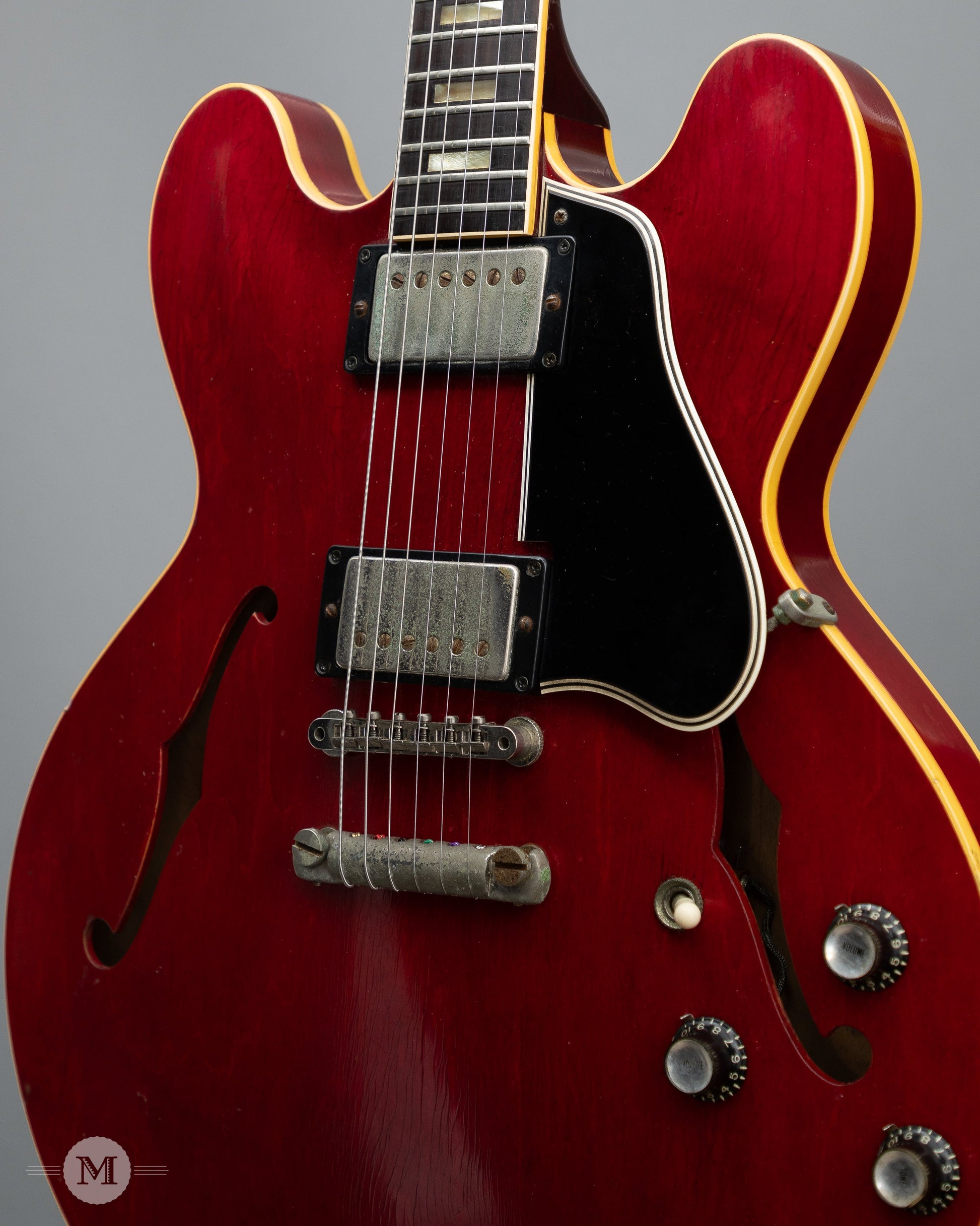 Gibson Guitars - 1962 ES-335 - Cherry - Vintage
