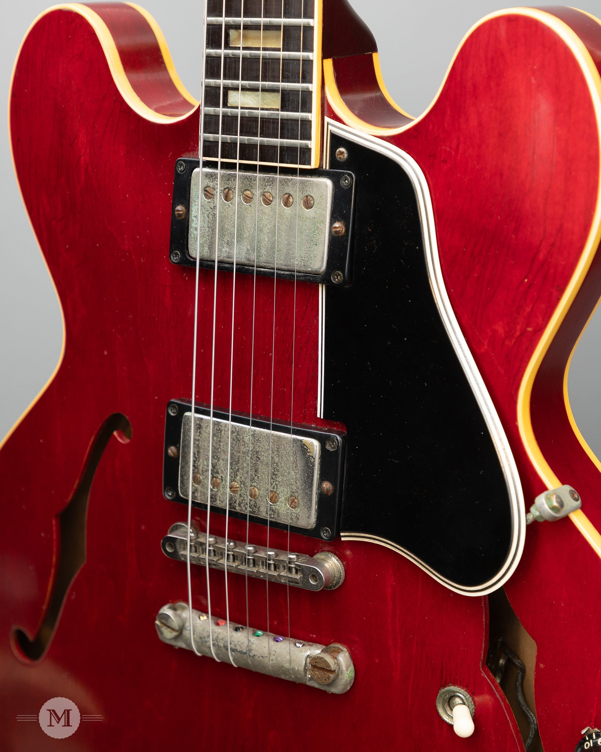 Gibson Guitars - 1962 ES-335 - Cherry - Vintage