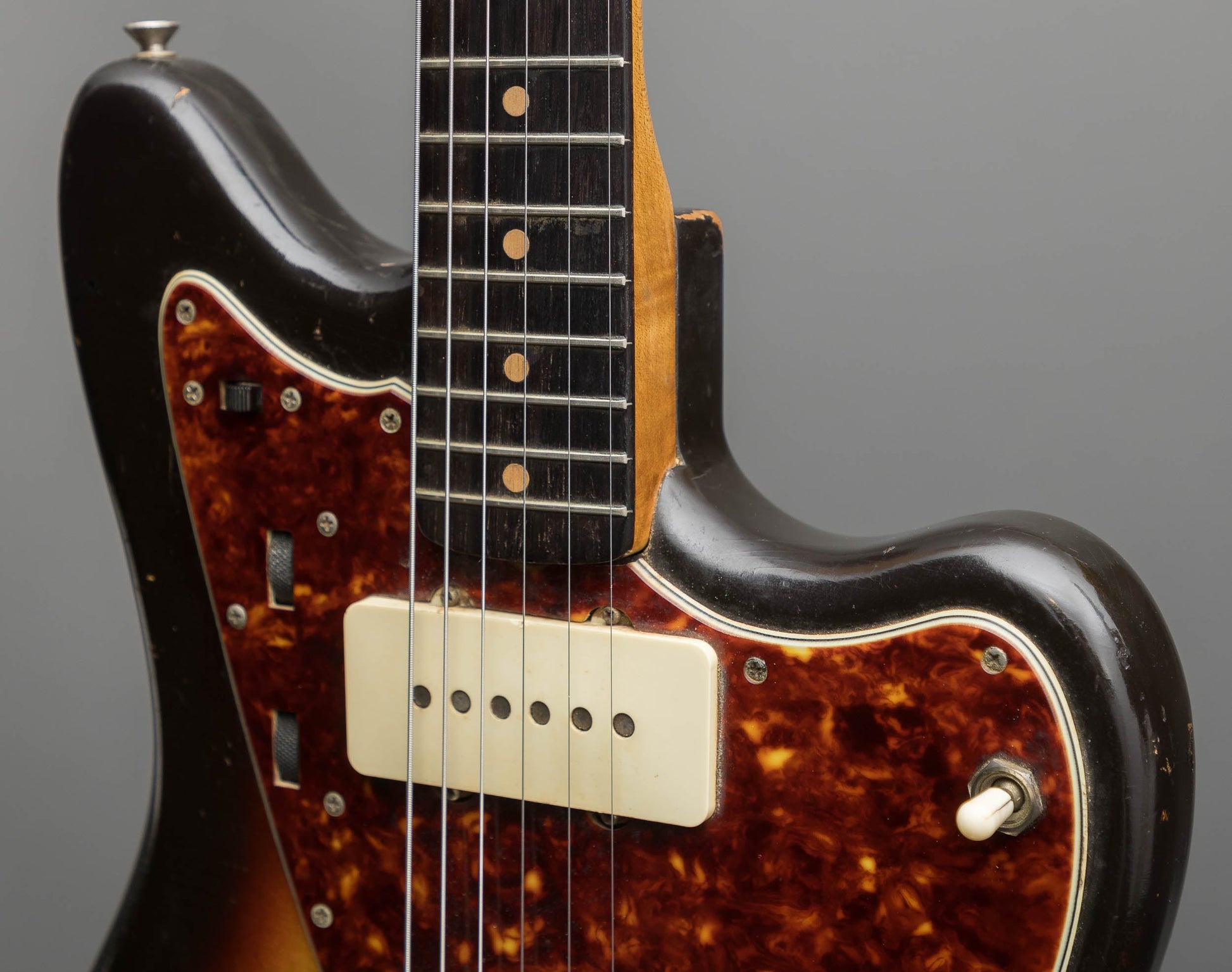 Fender Electric Guitars - 1962 Jazzmaster Sunburst