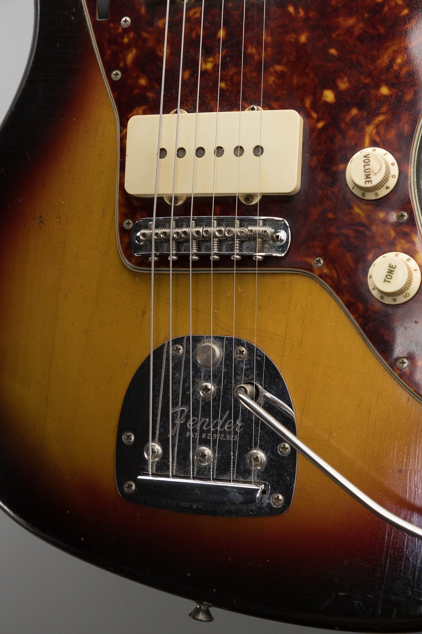 Fender Electric Guitars - 1962 Jazzmaster Sunburst