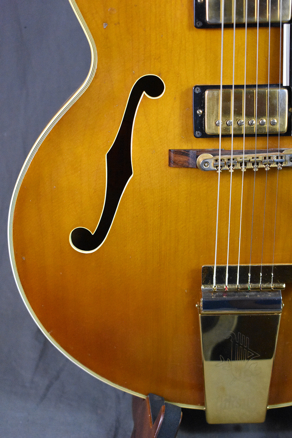 1962 Gibson Byrdland w/ Vibrola prototype tailpiece