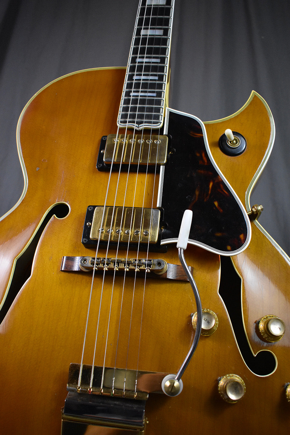1962 Gibson Byrdland w/ Vibrola prototype tailpiece