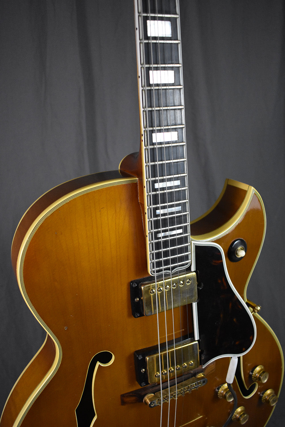 1962 Gibson Byrdland w/ Vibrola prototype tailpiece
