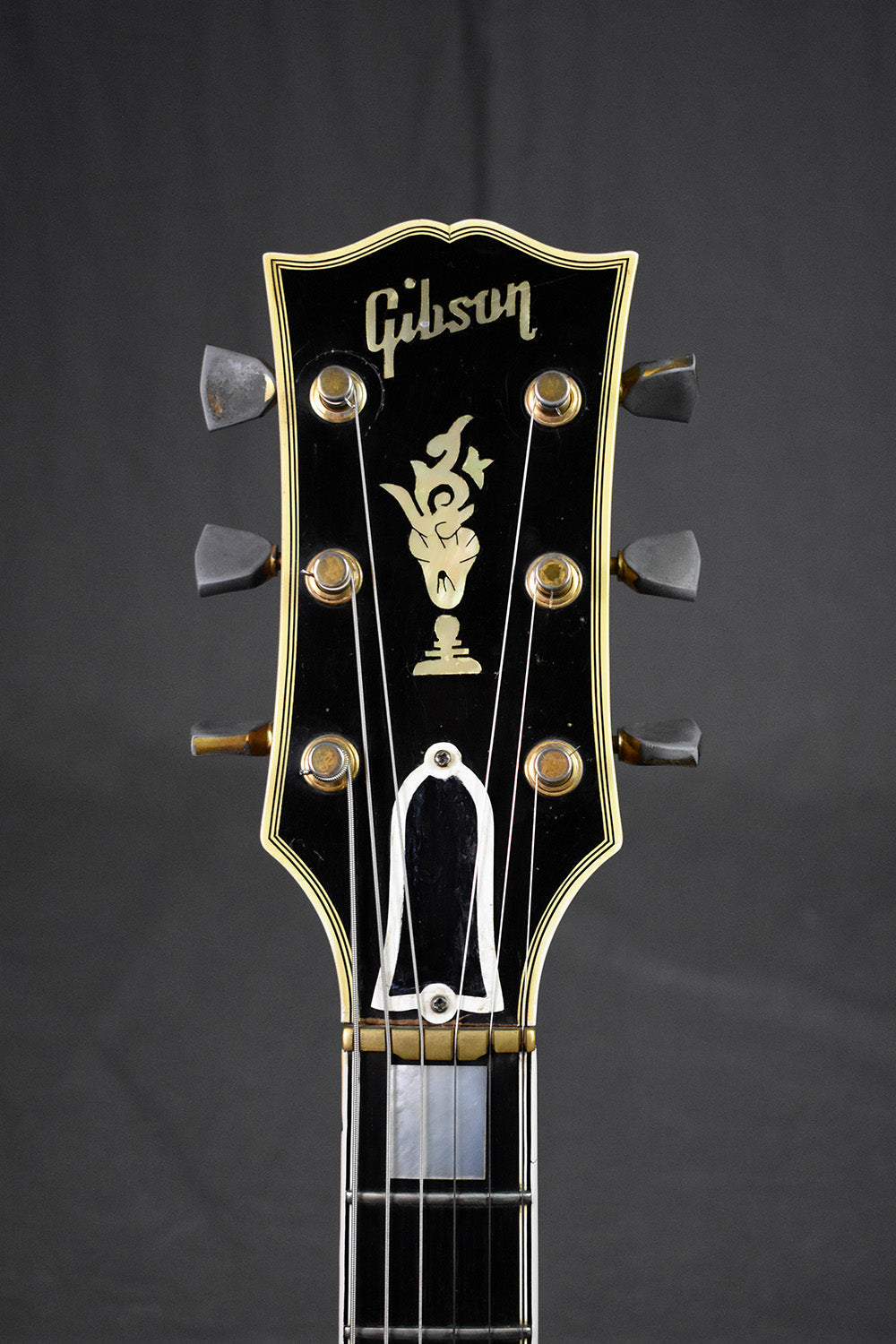 1962 Gibson Byrdland w/ Vibrola prototype tailpiece