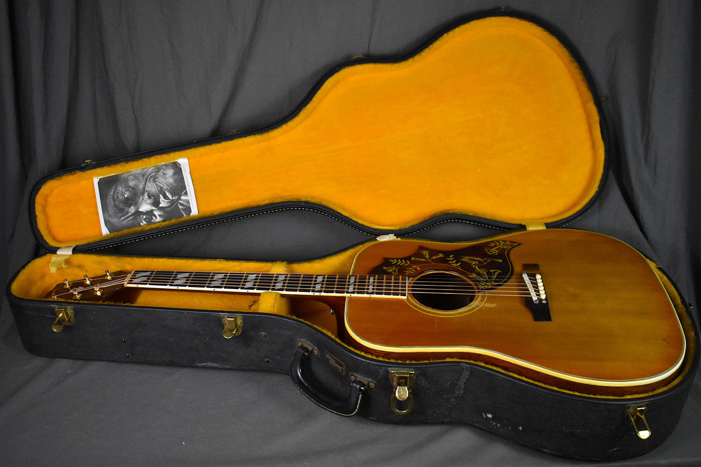 1964 Gibson Hummingbird