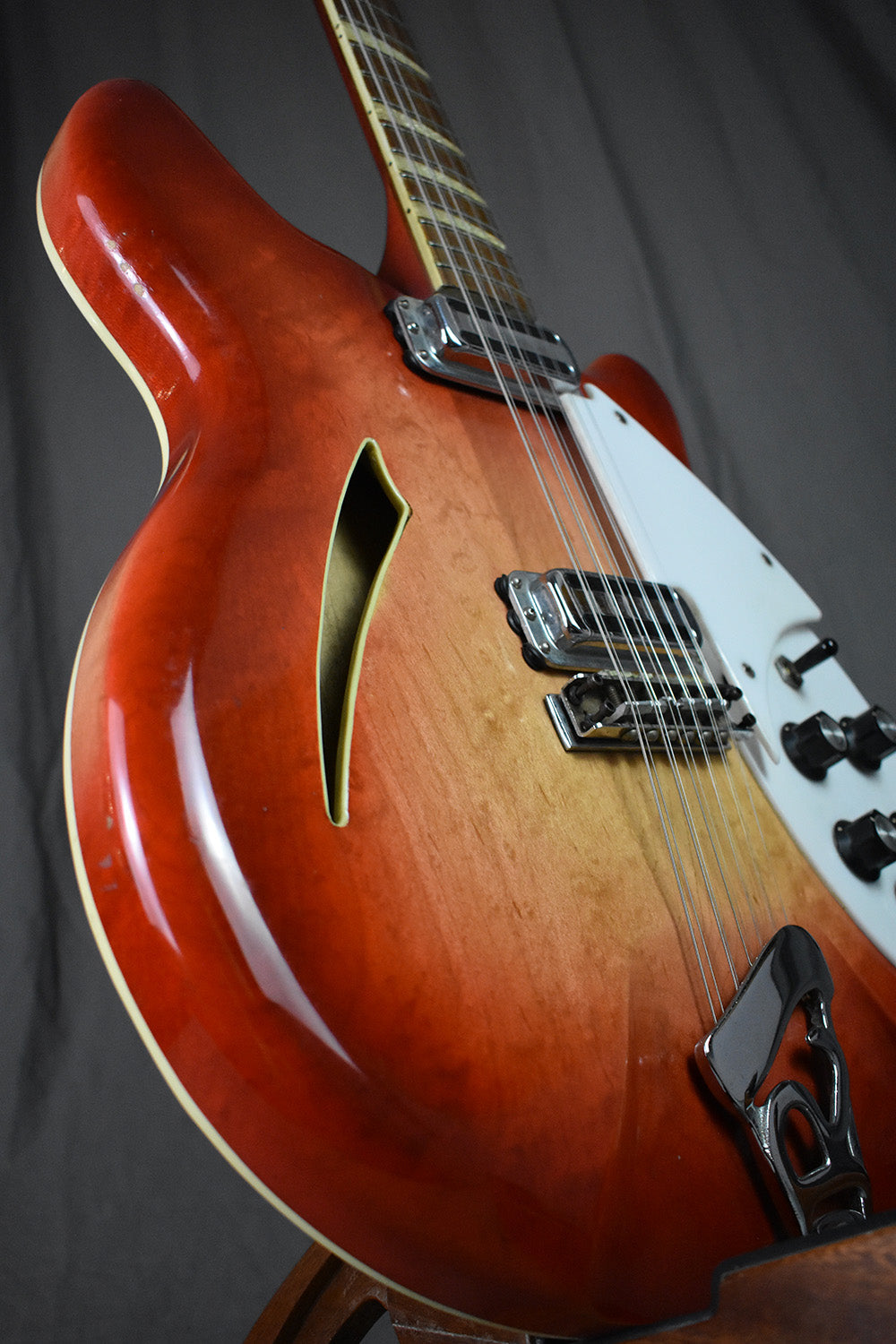 1965/66 Rickenbacker 360/12 Fireglo