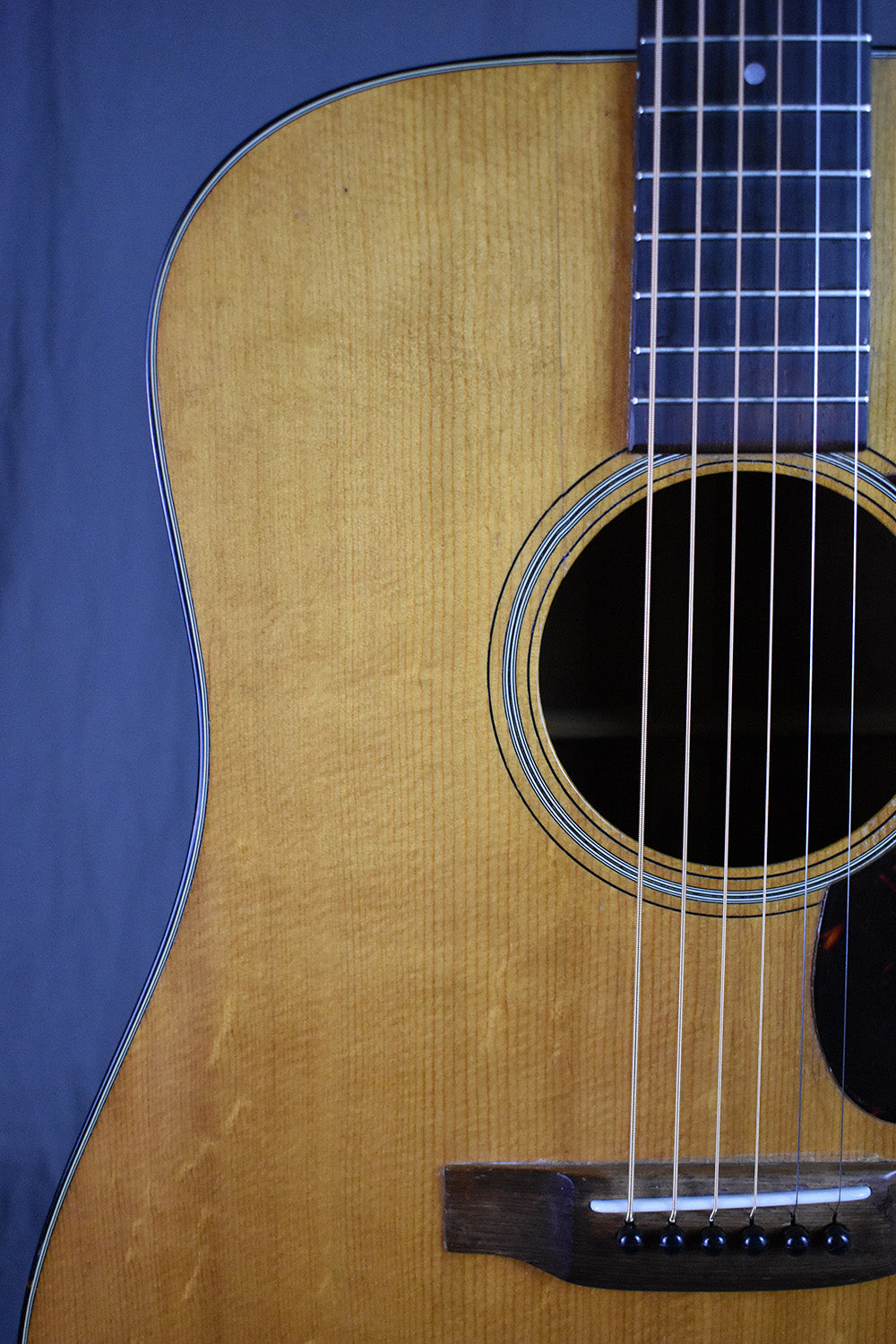 1966 Martin D-18