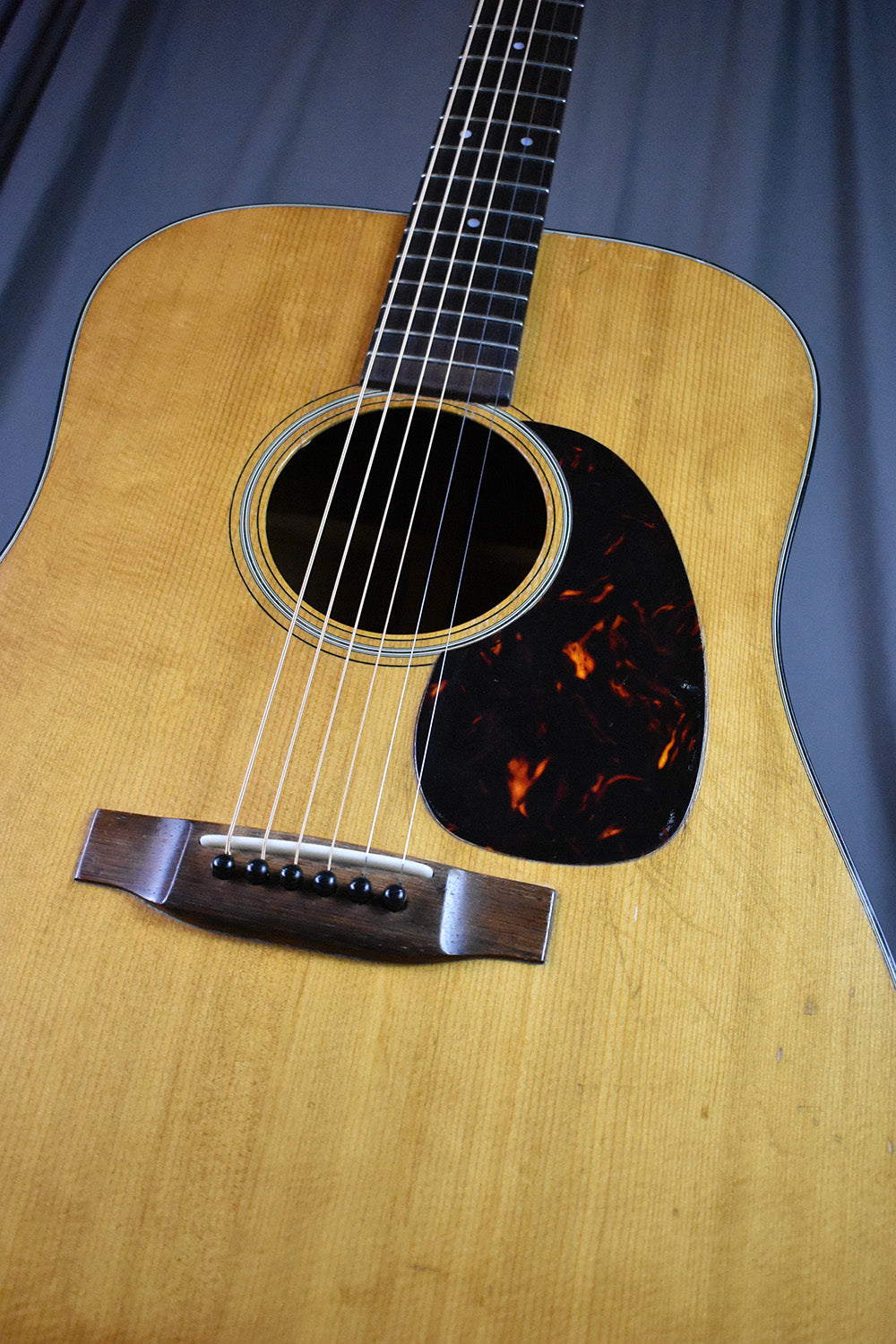 1966 Martin D-18