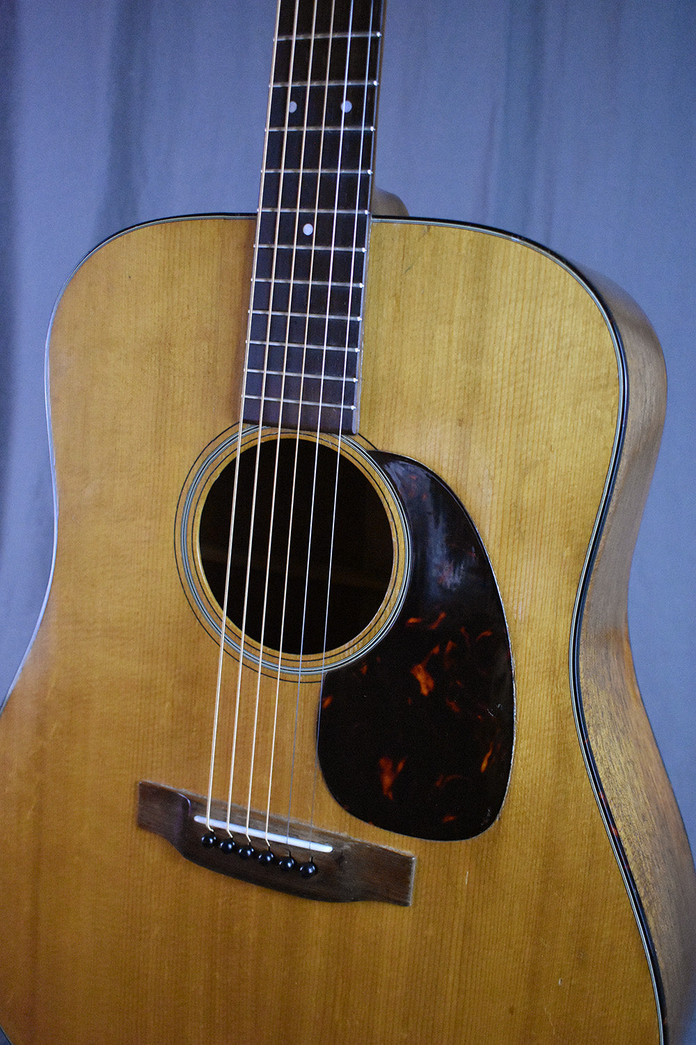 1966 Martin D-18