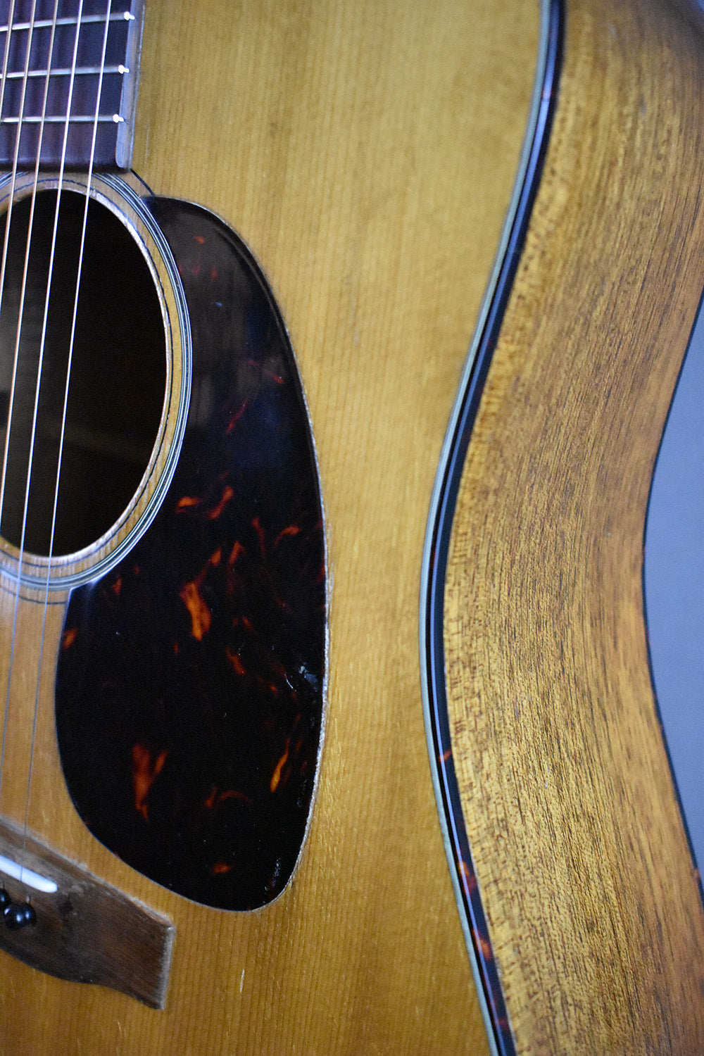 1966 Martin D-18