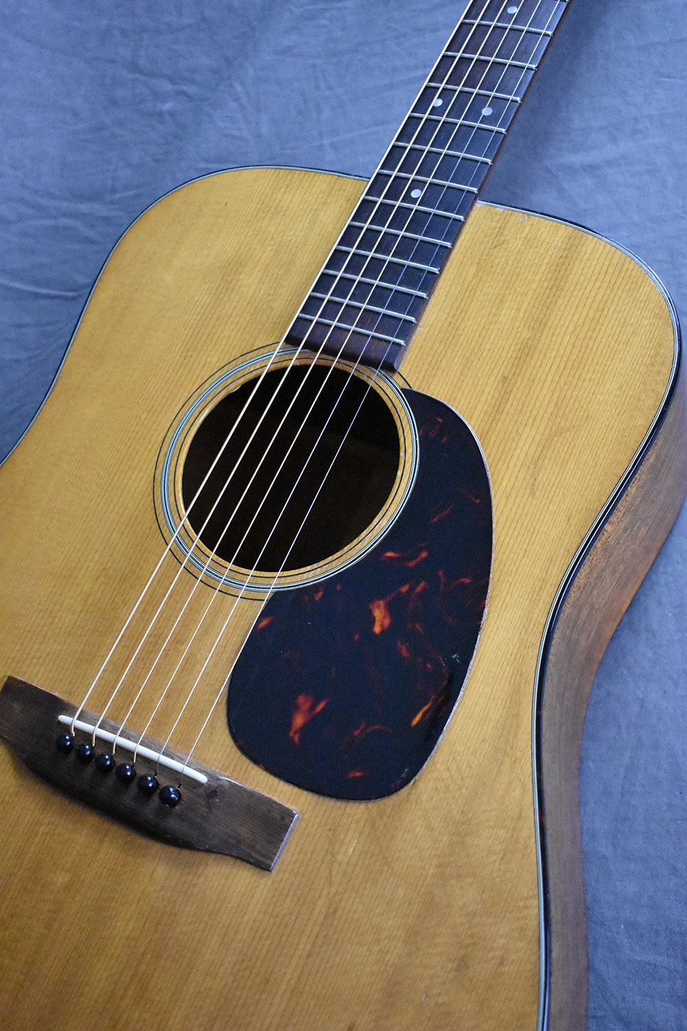1966 Martin D-18