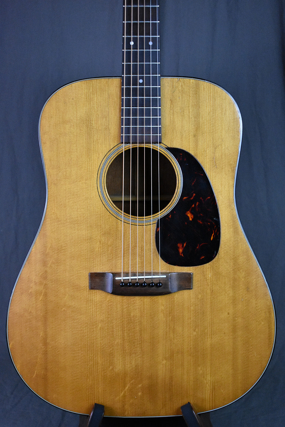 1966 Martin D-18