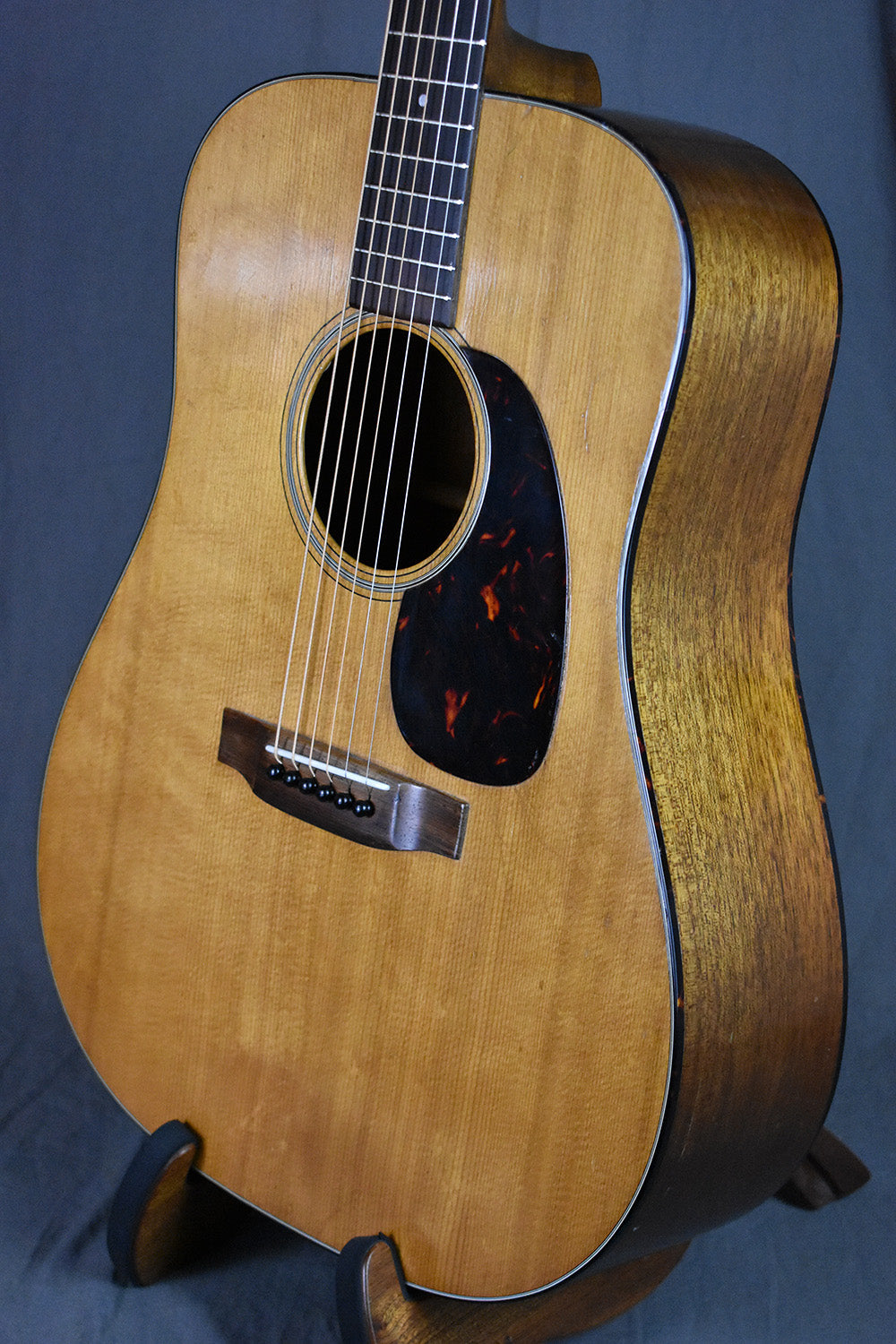 1966 Martin D-18
