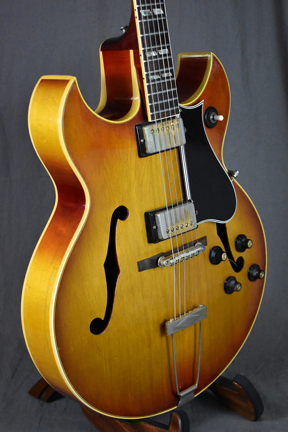 1967 Gibson Barney Kessel