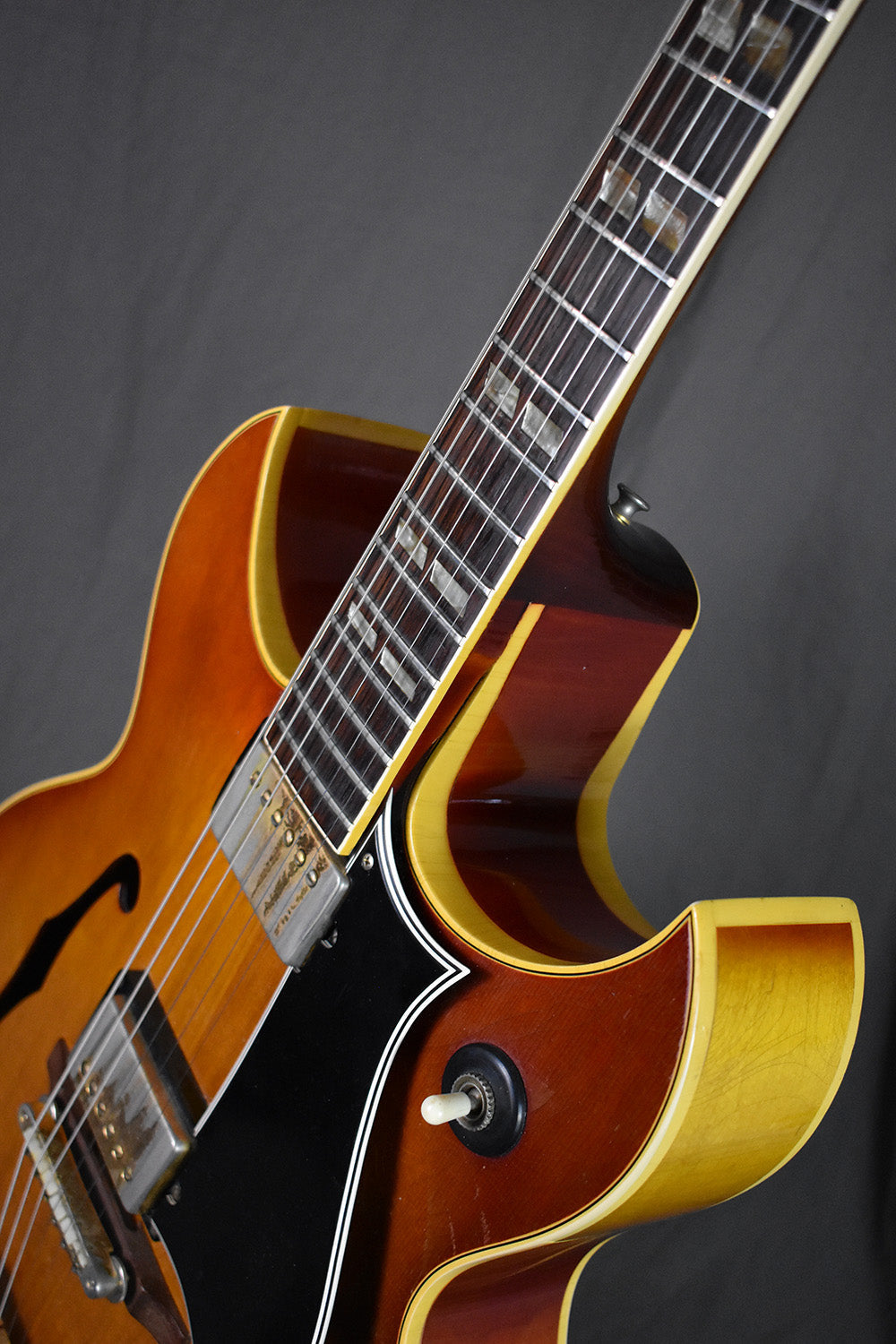 1967 Gibson Barney Kessel