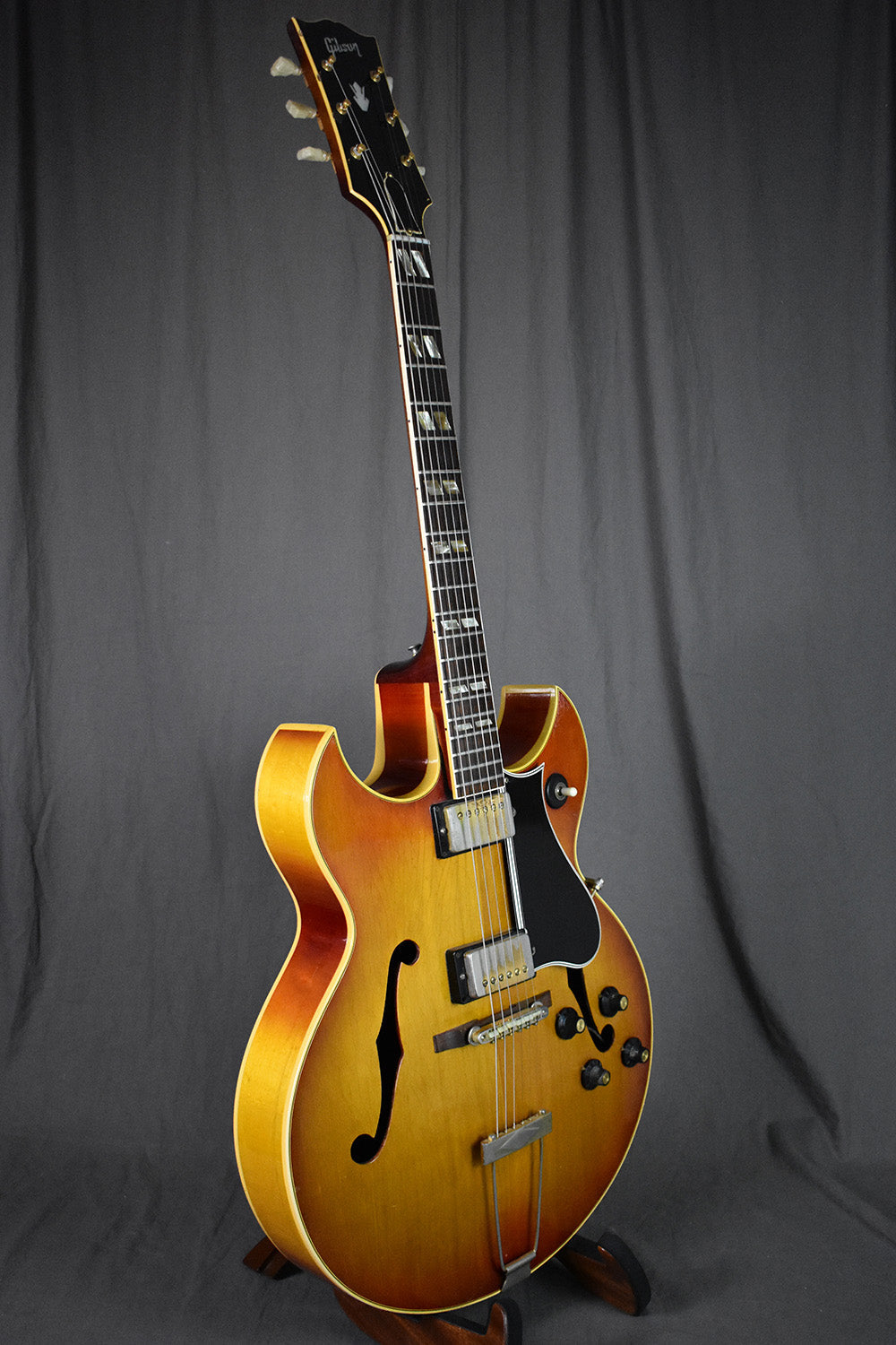 1967 Gibson Barney Kessel