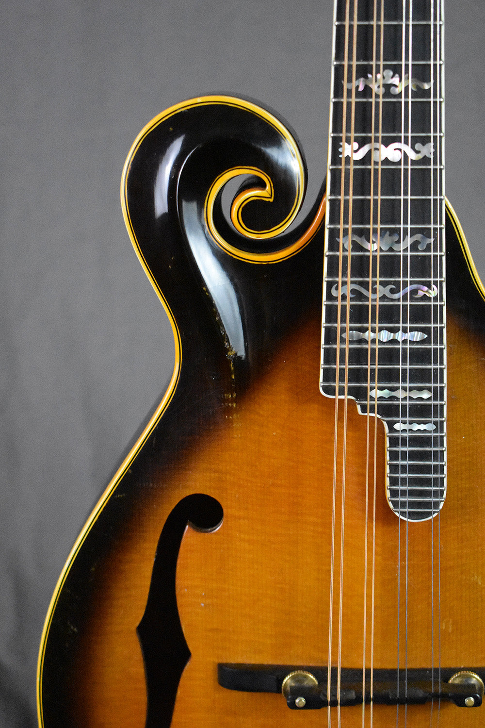 1970s Gibson F-5